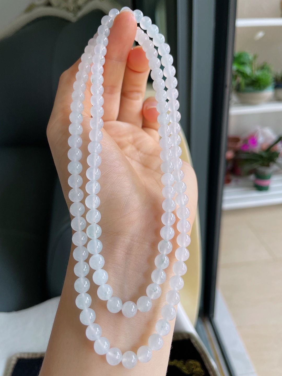 缅甸天然翡翠A货，冰种白冰项链，尺寸：6mm108颗。【编3277】