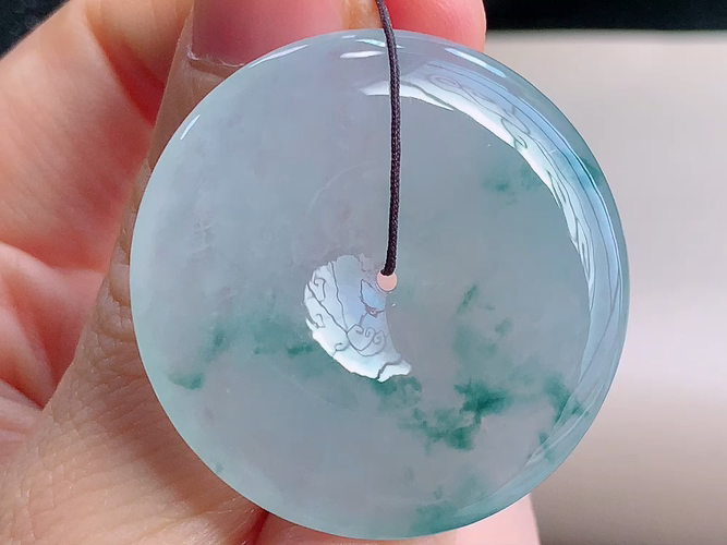 ️ 平安扣，无裂，尺寸36.8-6.0mm，包A附证书