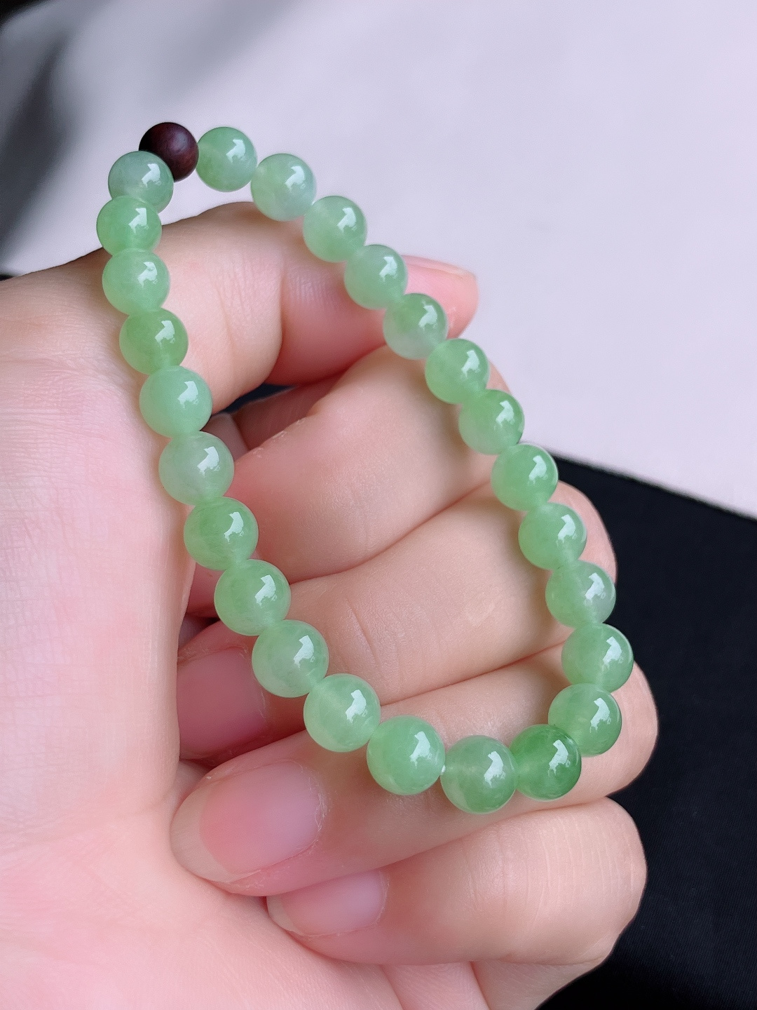 ️，绿底手串，晶莹剔透，尺寸7/自然光实拍