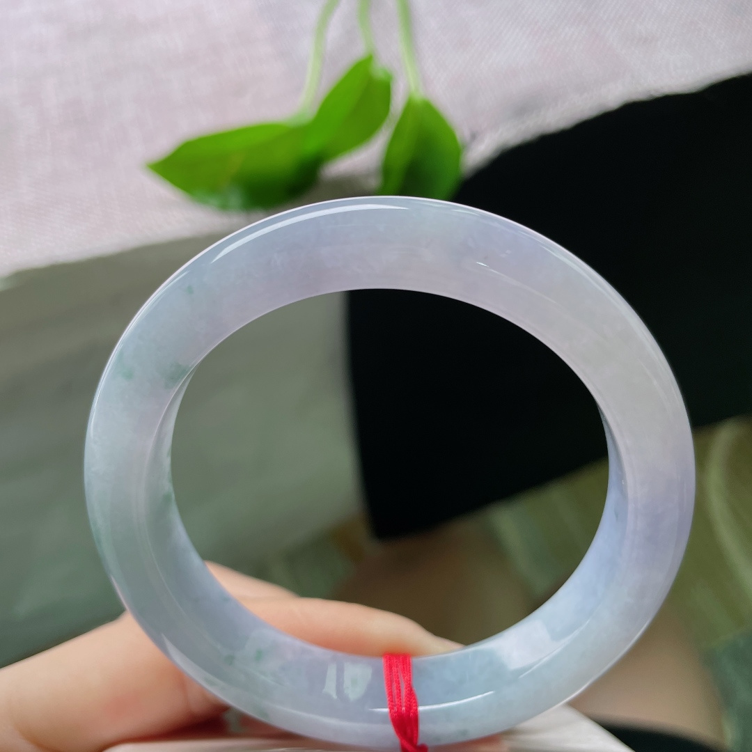 57.7/12.5/9紫飘花正圈，冰润细腻，紫韵天成，莫奈花园的神秘感，贵气，无裂，ss59850a