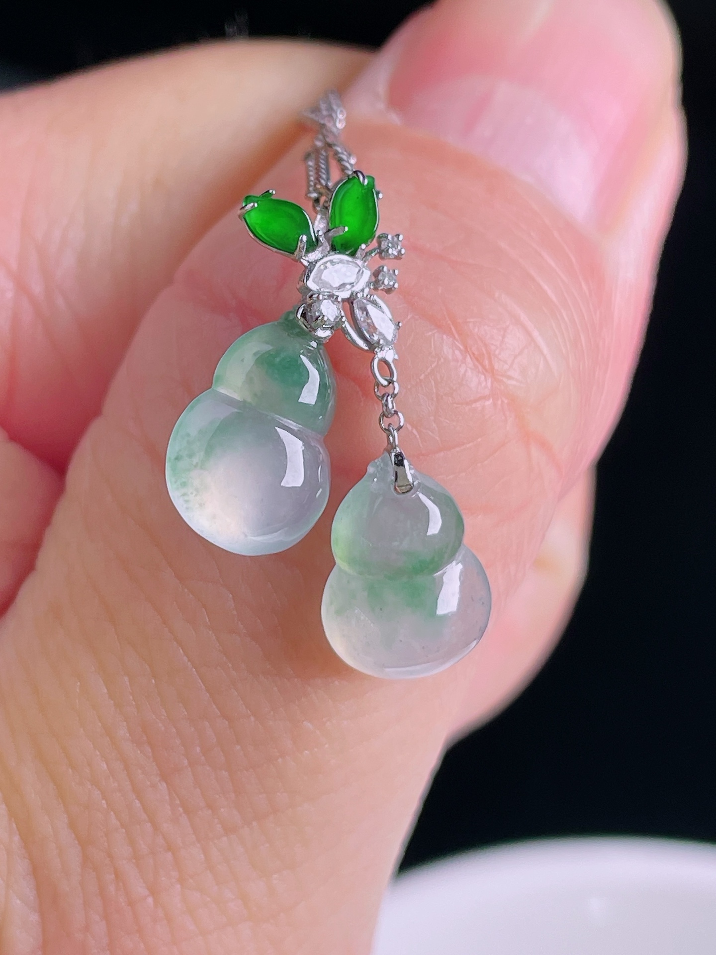 ️葫芦吊坠，18k镶嵌，老种起光，细底通透，尺寸：22.3/15/3.6mm0927