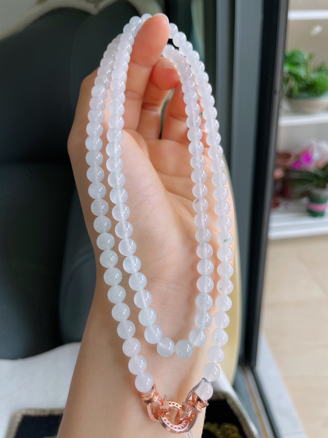 缅甸天然翡翠A货，冰种白冰项链，尺寸：6mm108颗。【编3277】