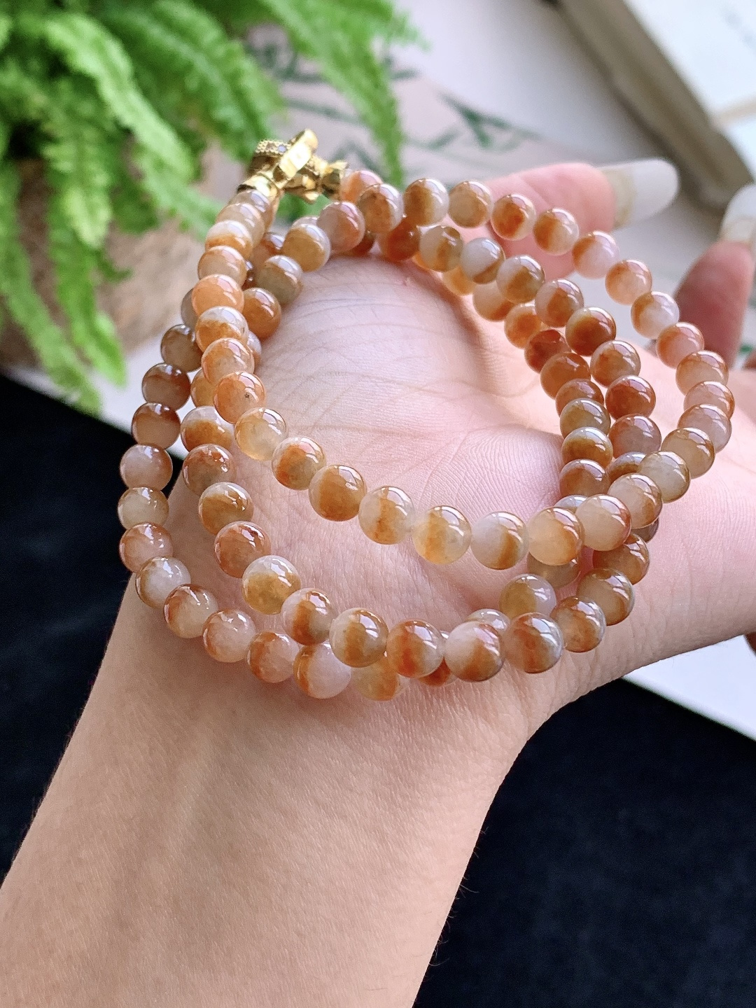 【珠子】️冰飘黄翡珠链圆珠子珠链 【说明】缅甸 性比高 【尺寸】6mm，30cm 【重量】39.6克