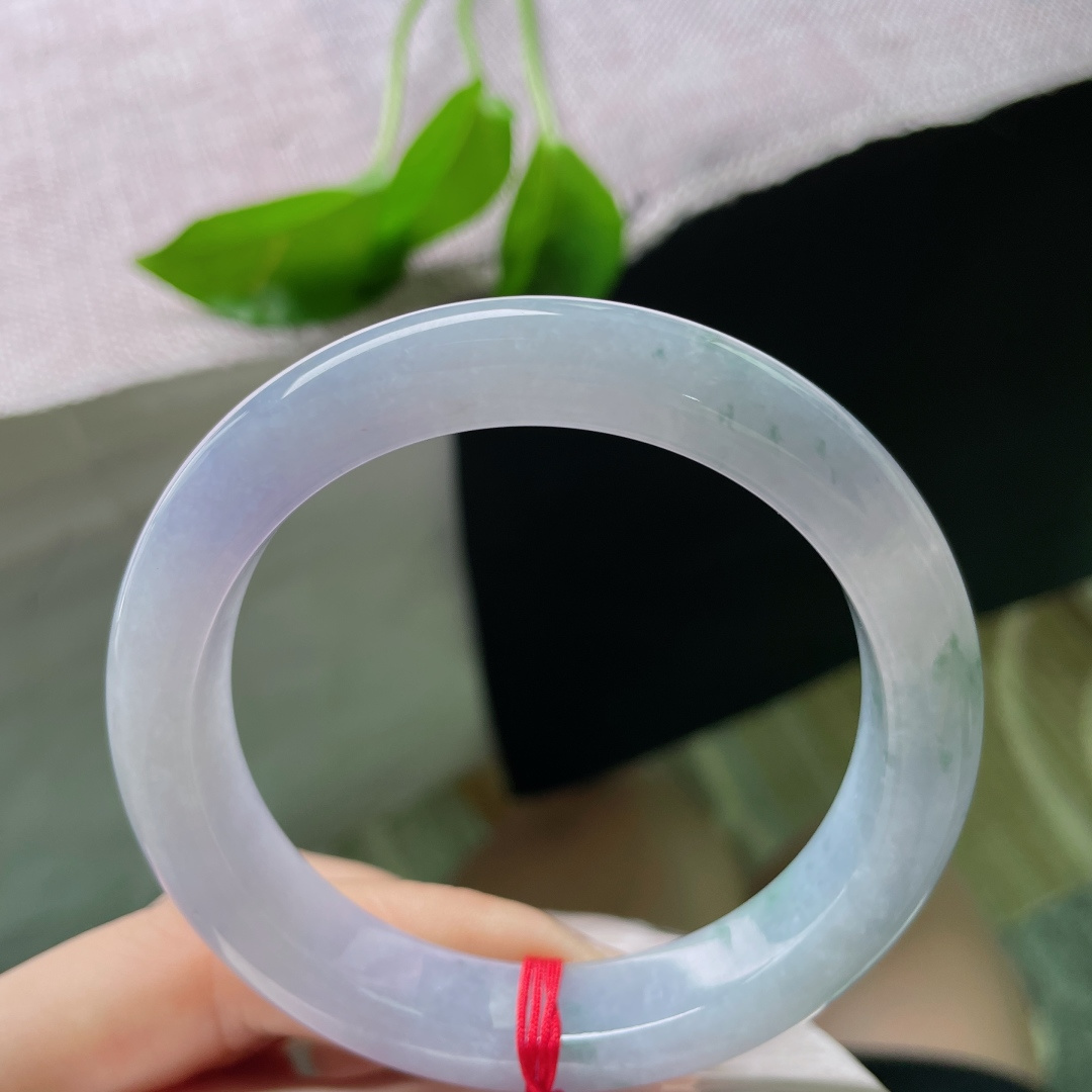 57.7/12.5/9紫飘花正圈，冰润细腻，紫韵天成，莫奈花园的神秘感，贵气，无裂，ss59850a