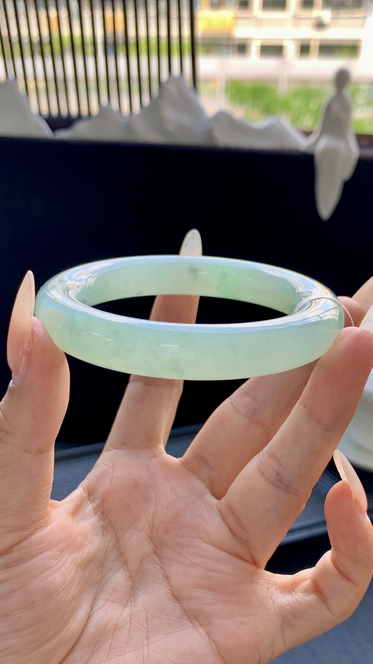 冰晴绿圆条手镯成品 HYY-5229 尺寸：55.5-12-11