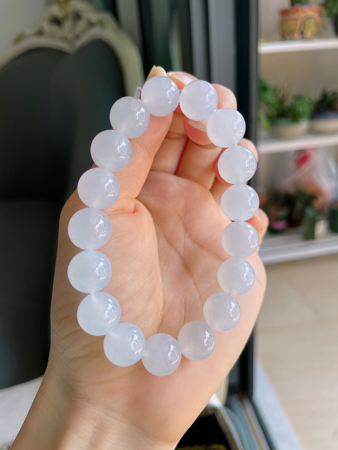 ️，缅甸天然翡翠A货，冰种白冰手串，尺寸：11.8mm。【编4732】