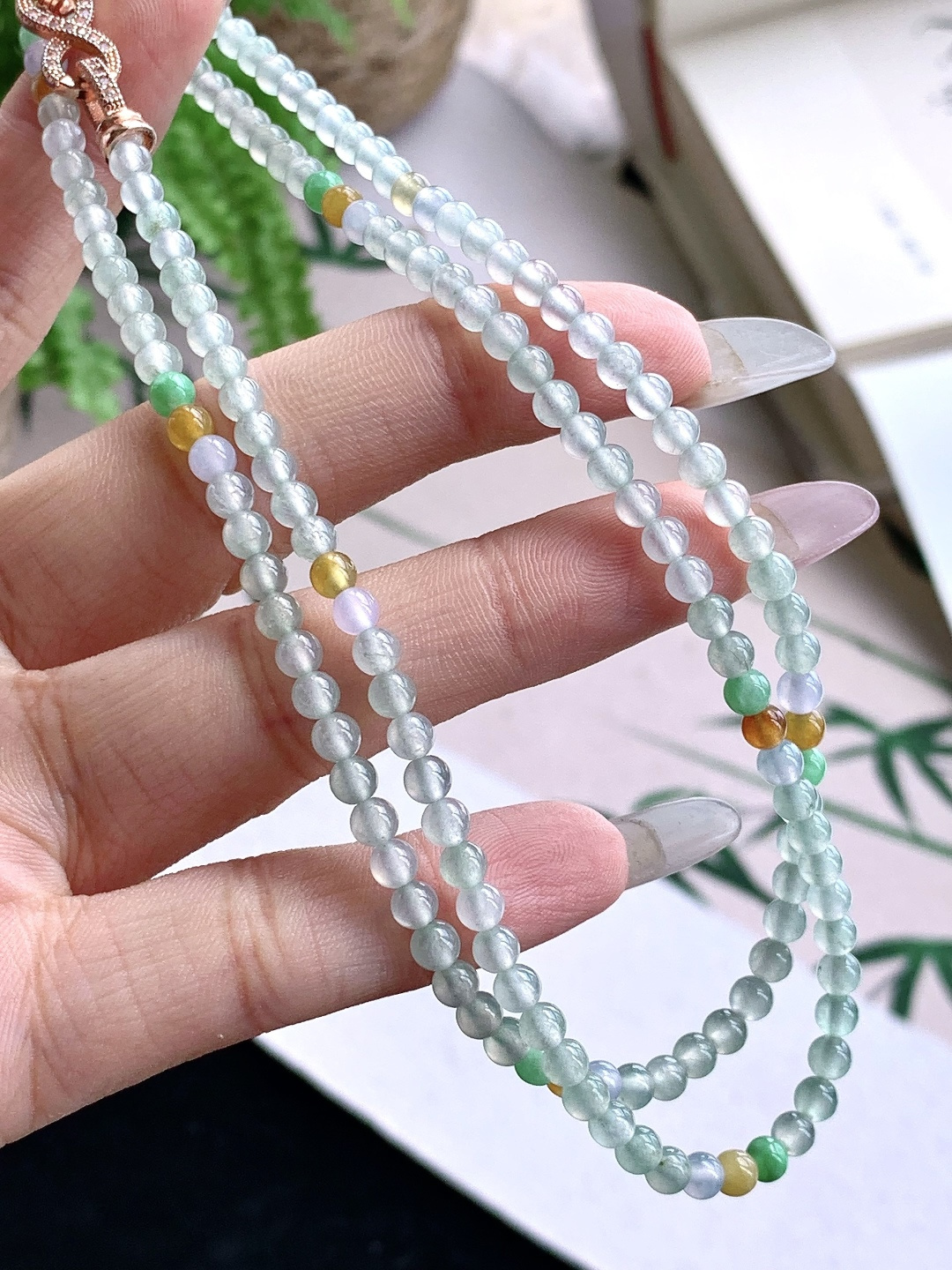 【珠子】️冰多宝珠链圆珠子珠链 【说明】缅甸 性比高 【尺寸】3.8mm，31cm 【重量】17.