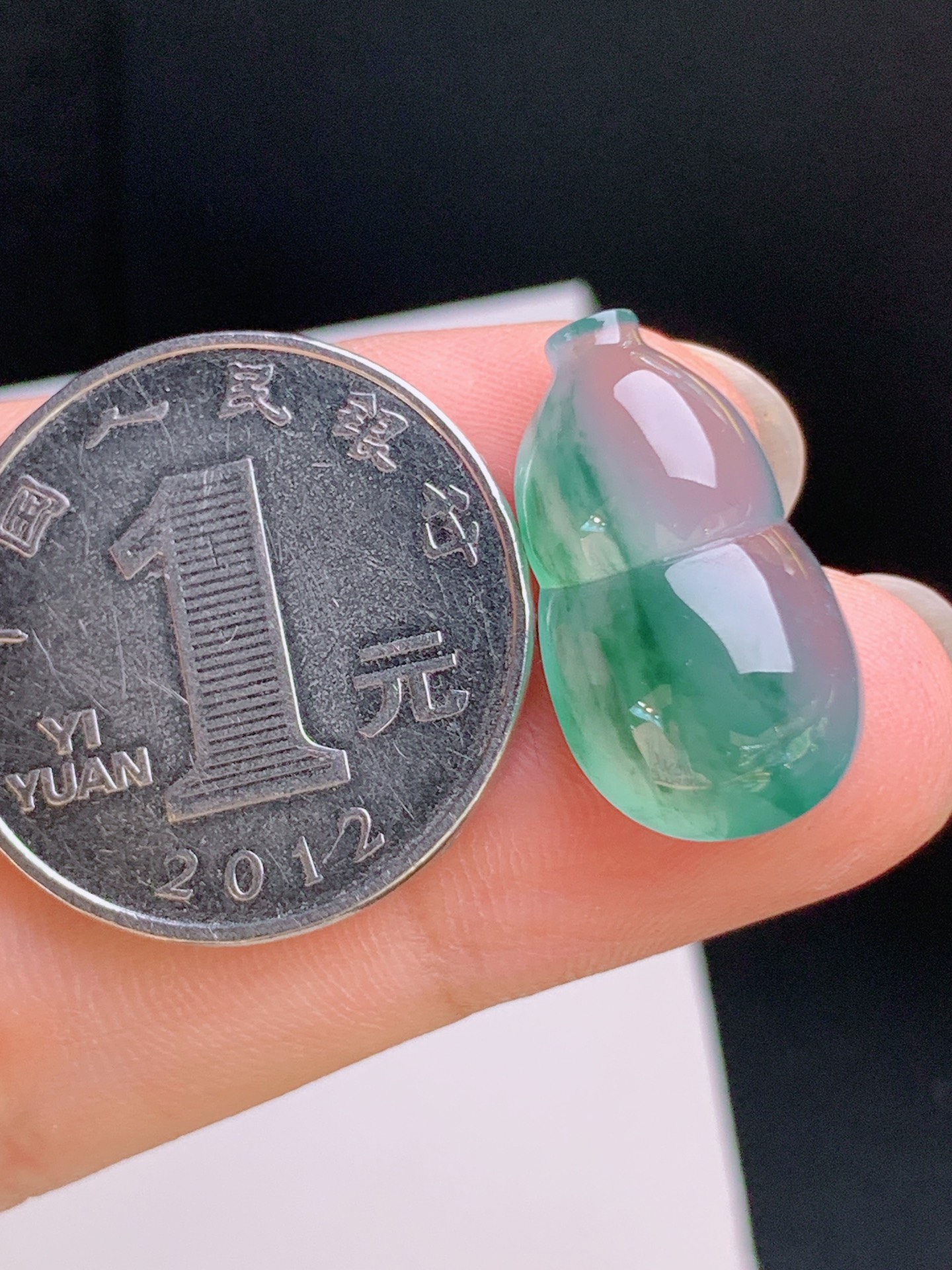️ 冰种飘花葫芦裸石，花色飘逸，冰感强烈，裸石21.6-12.2-6.7 31