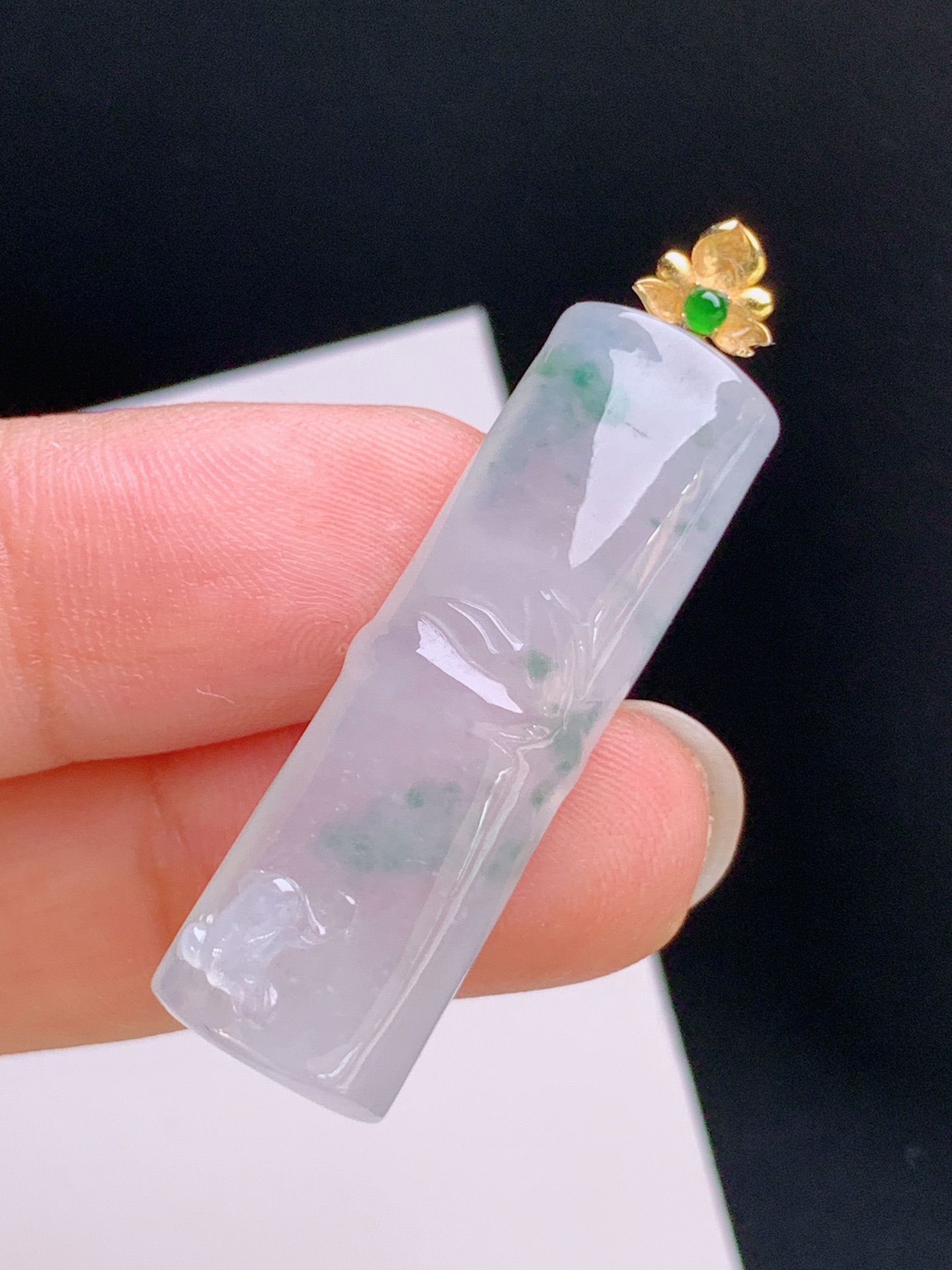 ️ 冰种飘花竹节吊坠，18K金镶绿宝，冰润通透，飘花灵动，裸石35.3-10.9-840.9，530923