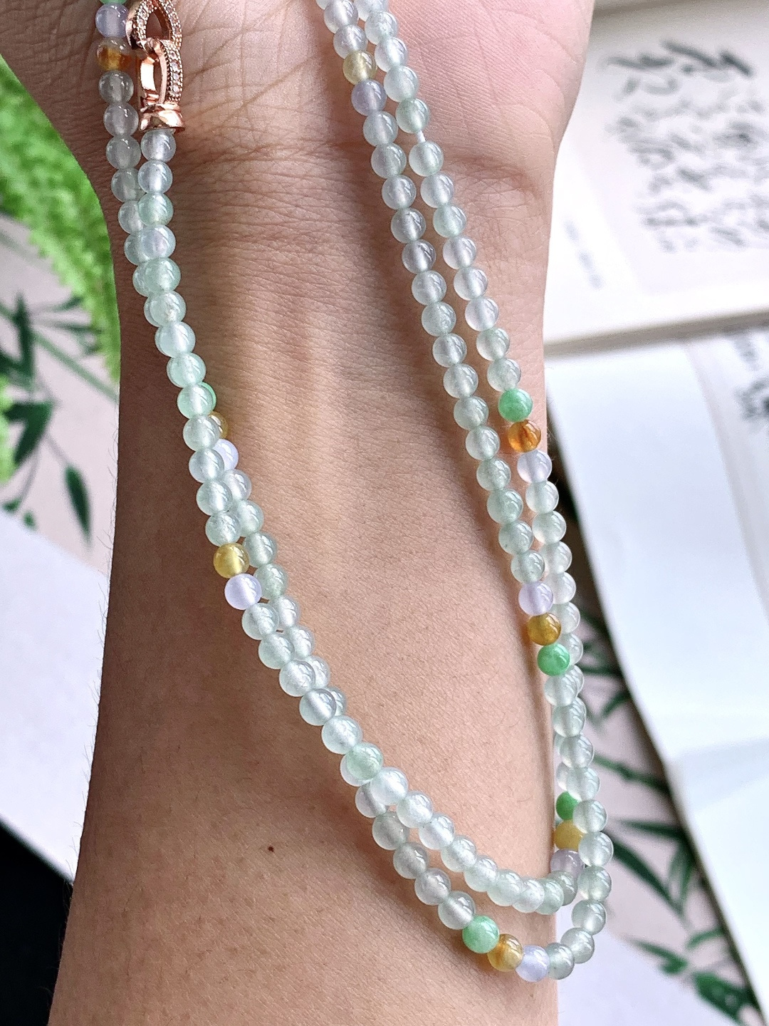 【珠子】️冰多宝珠链圆珠子珠链 【说明】缅甸 性比高 【尺寸】3.8mm，31cm 【重量】17.4克