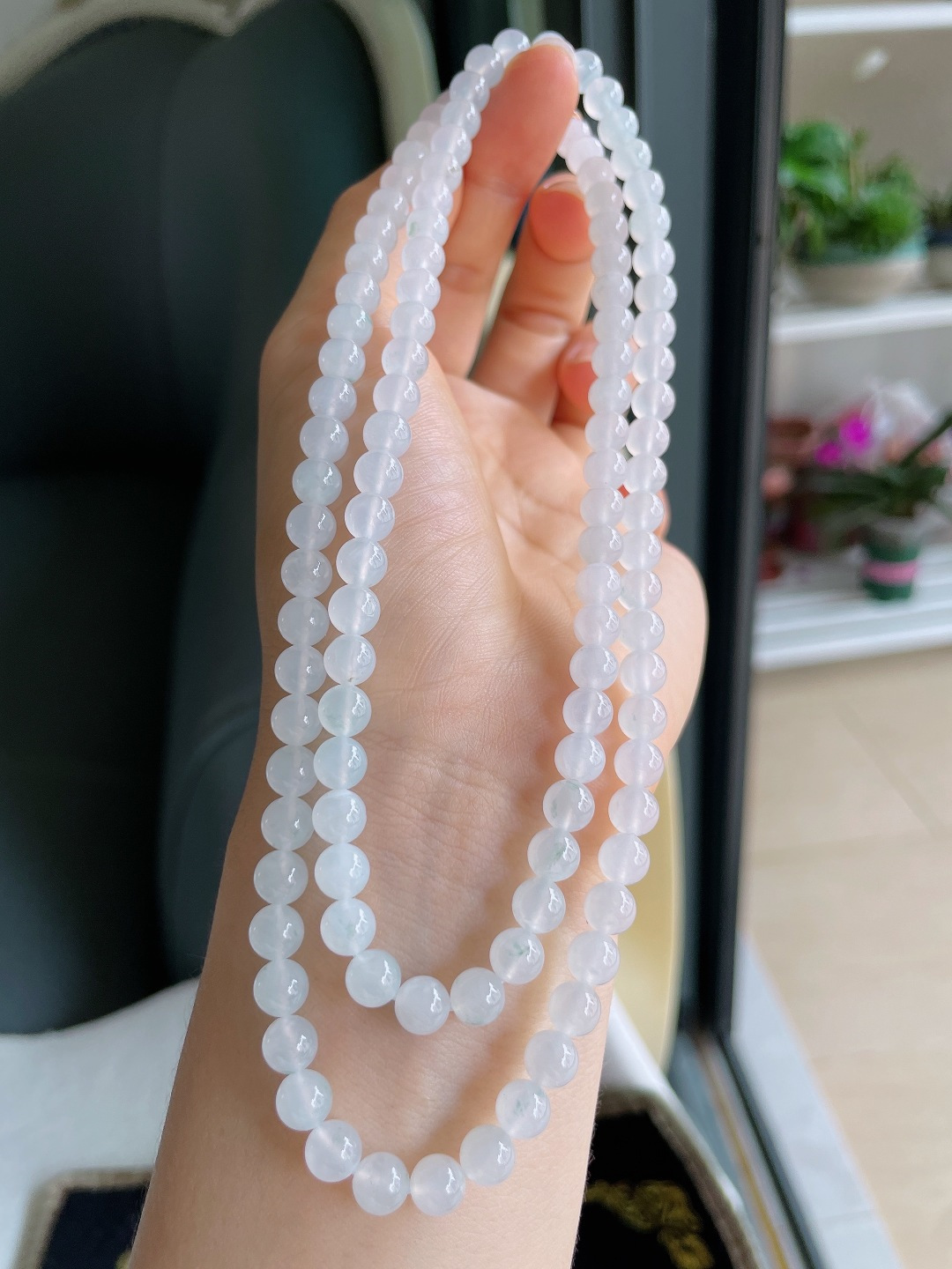 缅甸天然翡翠A货，冰种白冰项链，尺寸：6mm108颗。【编3277】