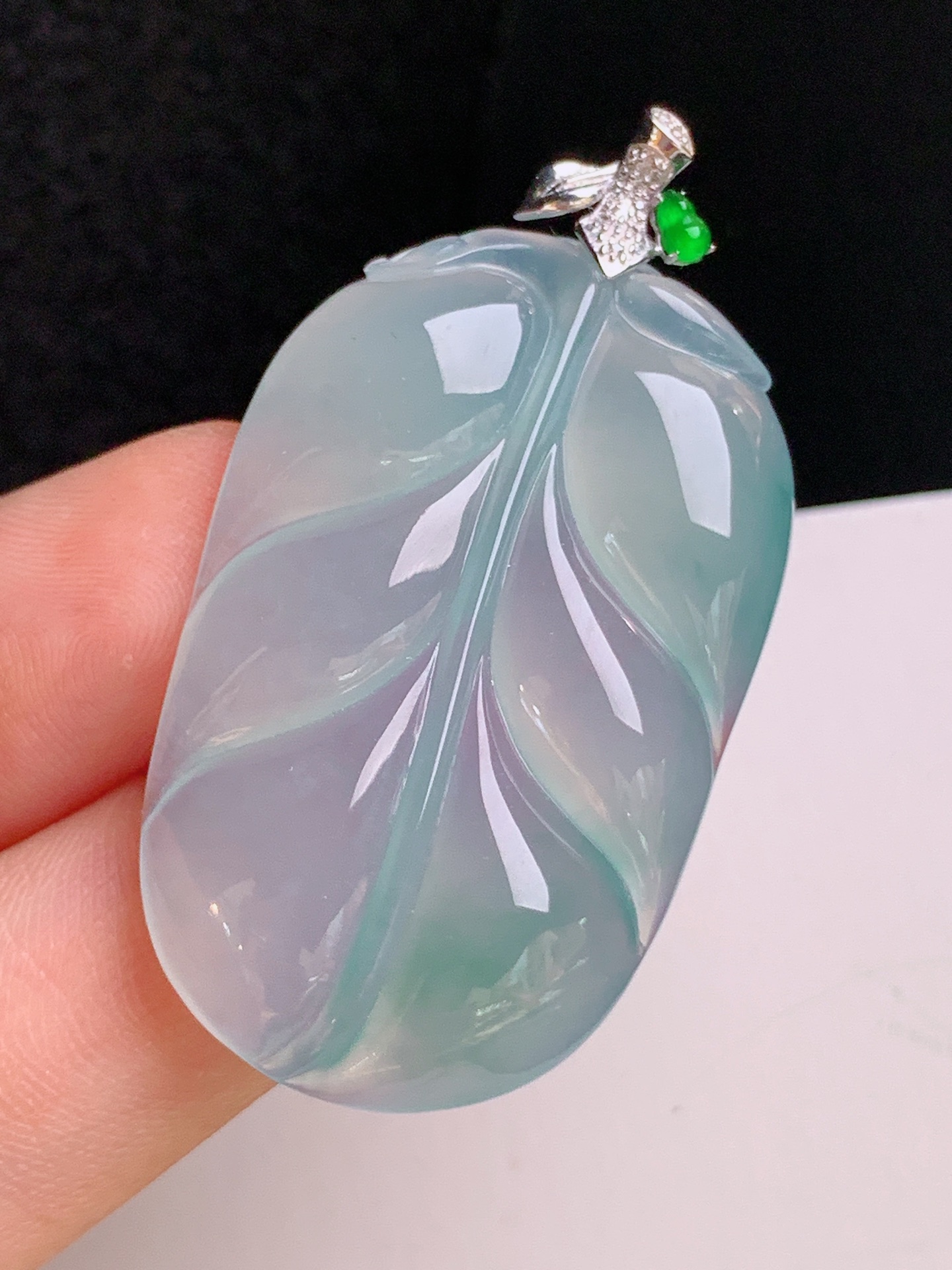 ️ 冰种飘花树叶吊坠，18K金钻镶嵌，大件饱满，起荧起光 裸石37.9-24.1-5.3 整体44.3 080924