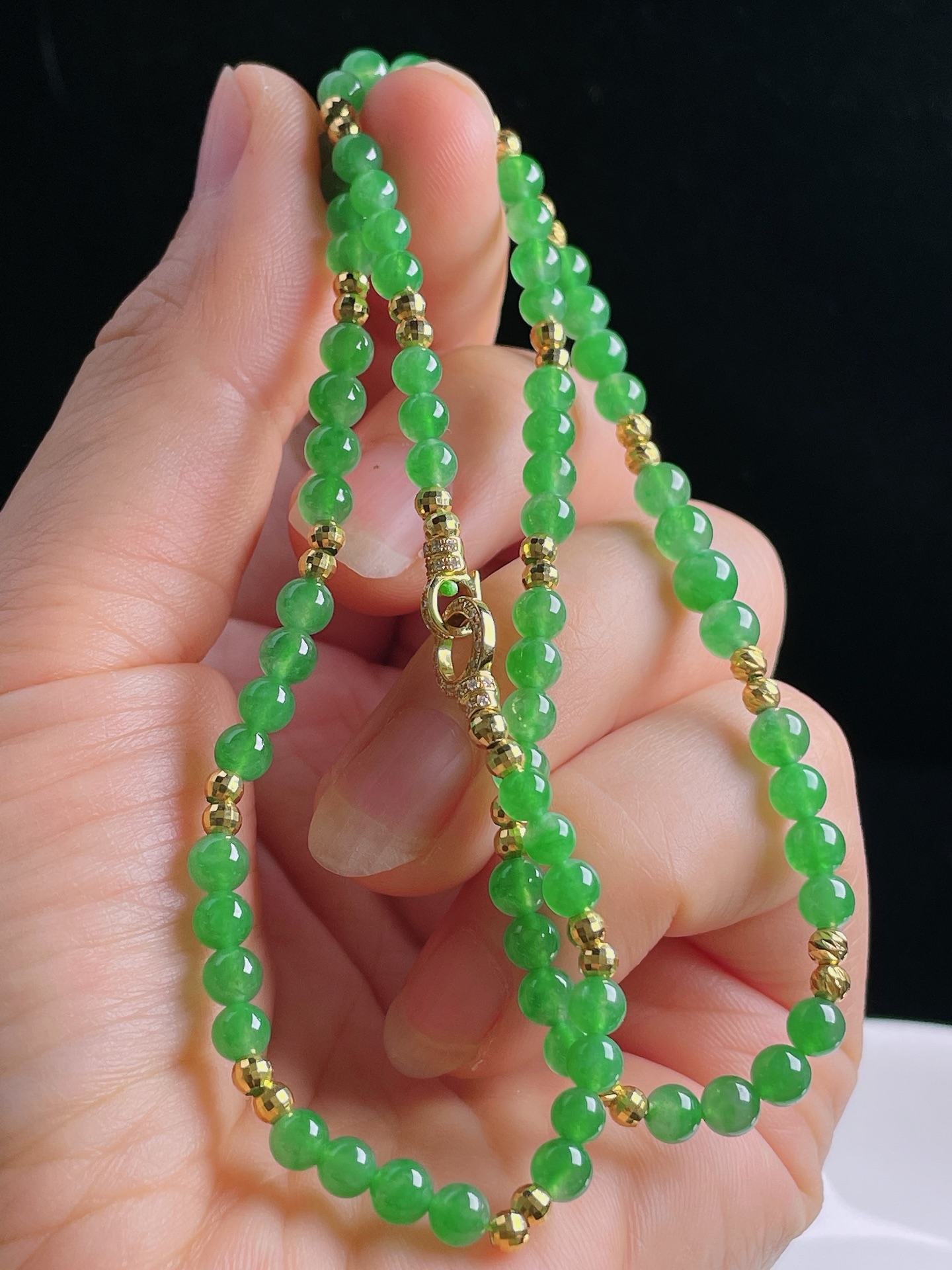 ️冰绿项链，老种起光，细底通透，尺寸：4.2mm0927