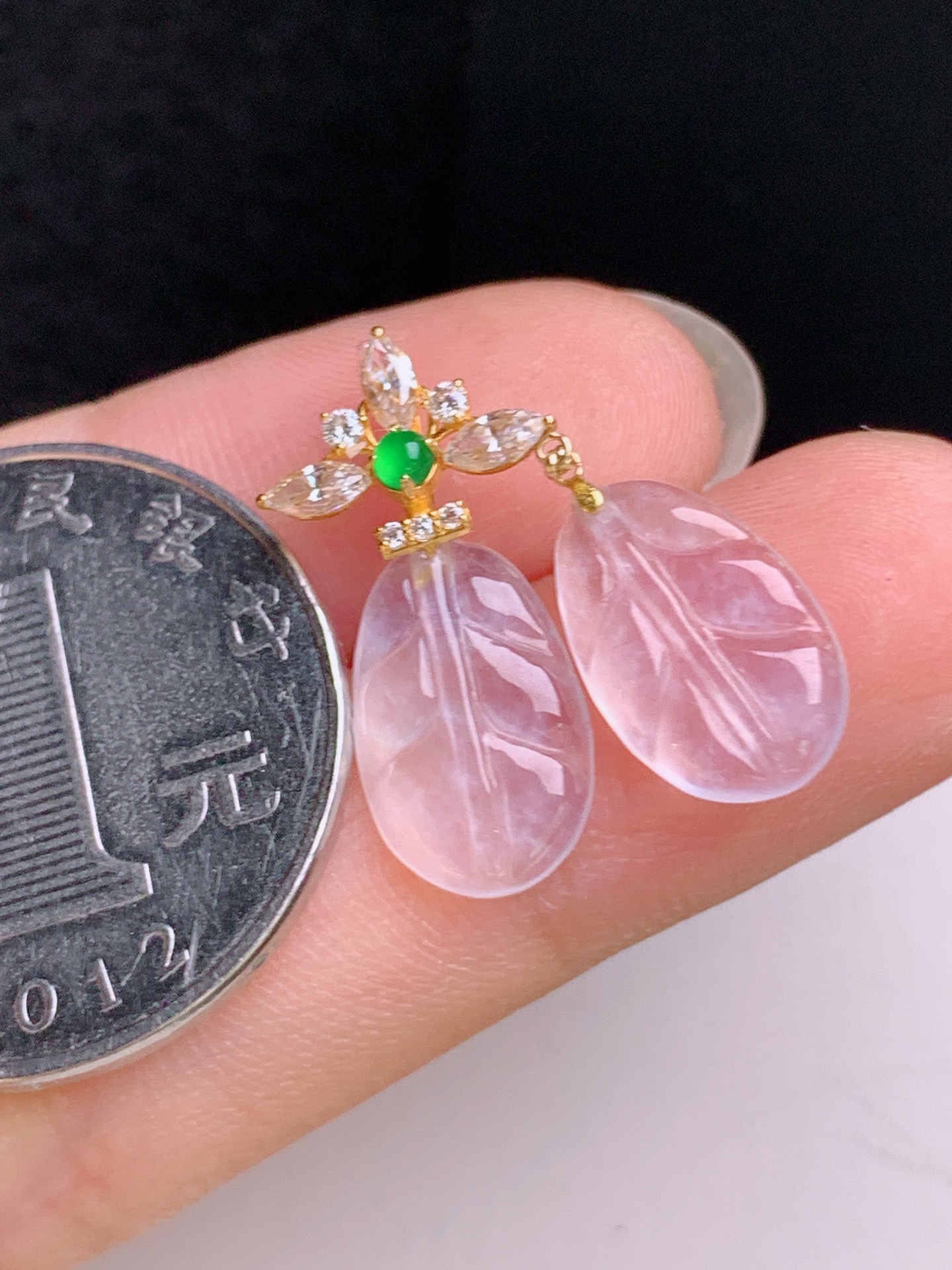 ️ 冰种树叶吊坠，18K金钻镶嵌，冰透起光，款式灵动，裸石13-8.5-2.721.5，530924