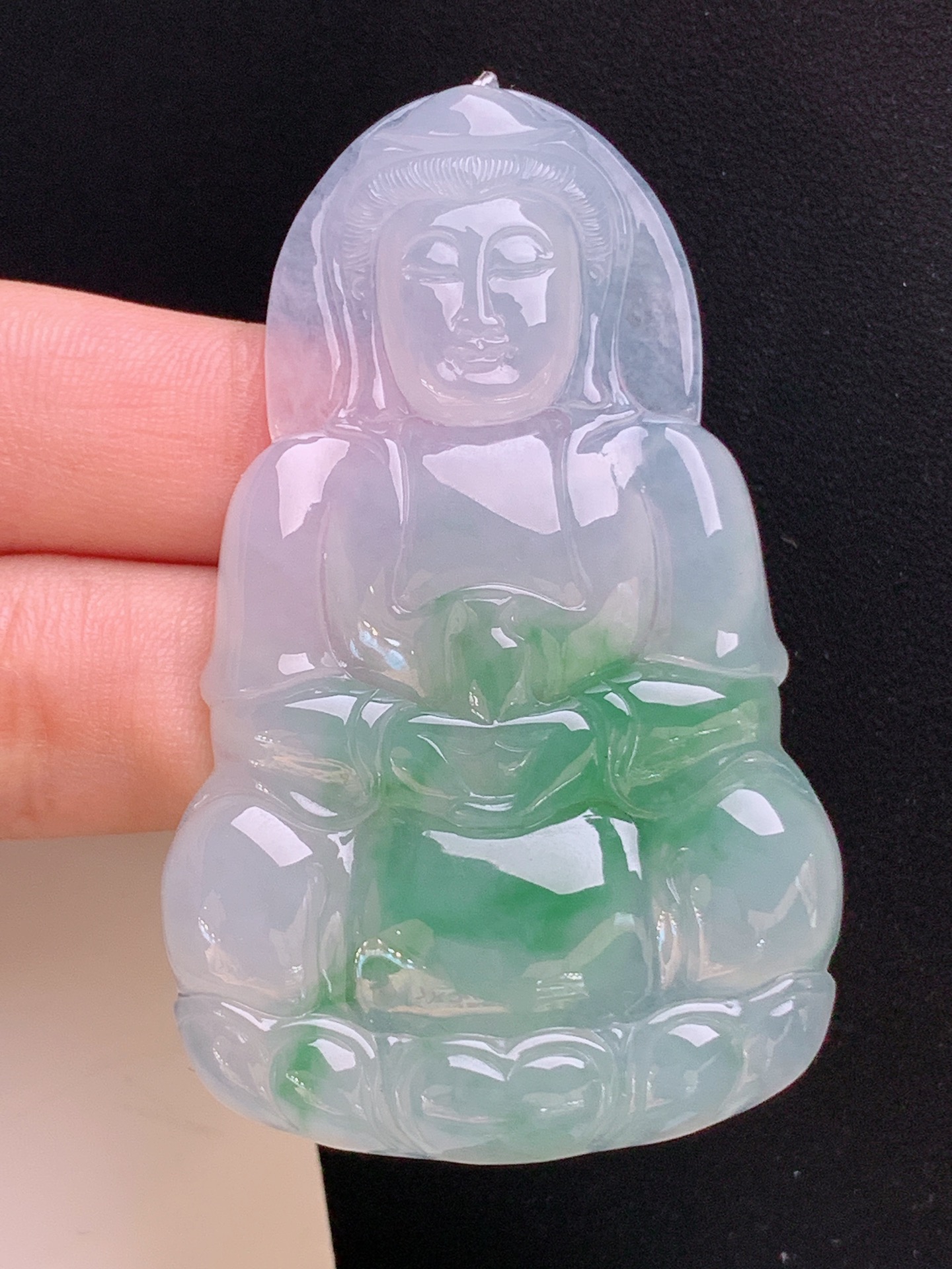 ️ 冰种飘花观音，冰透起胶，色泽清新，线条流畅 裸石64.3-40.5-6.1 11