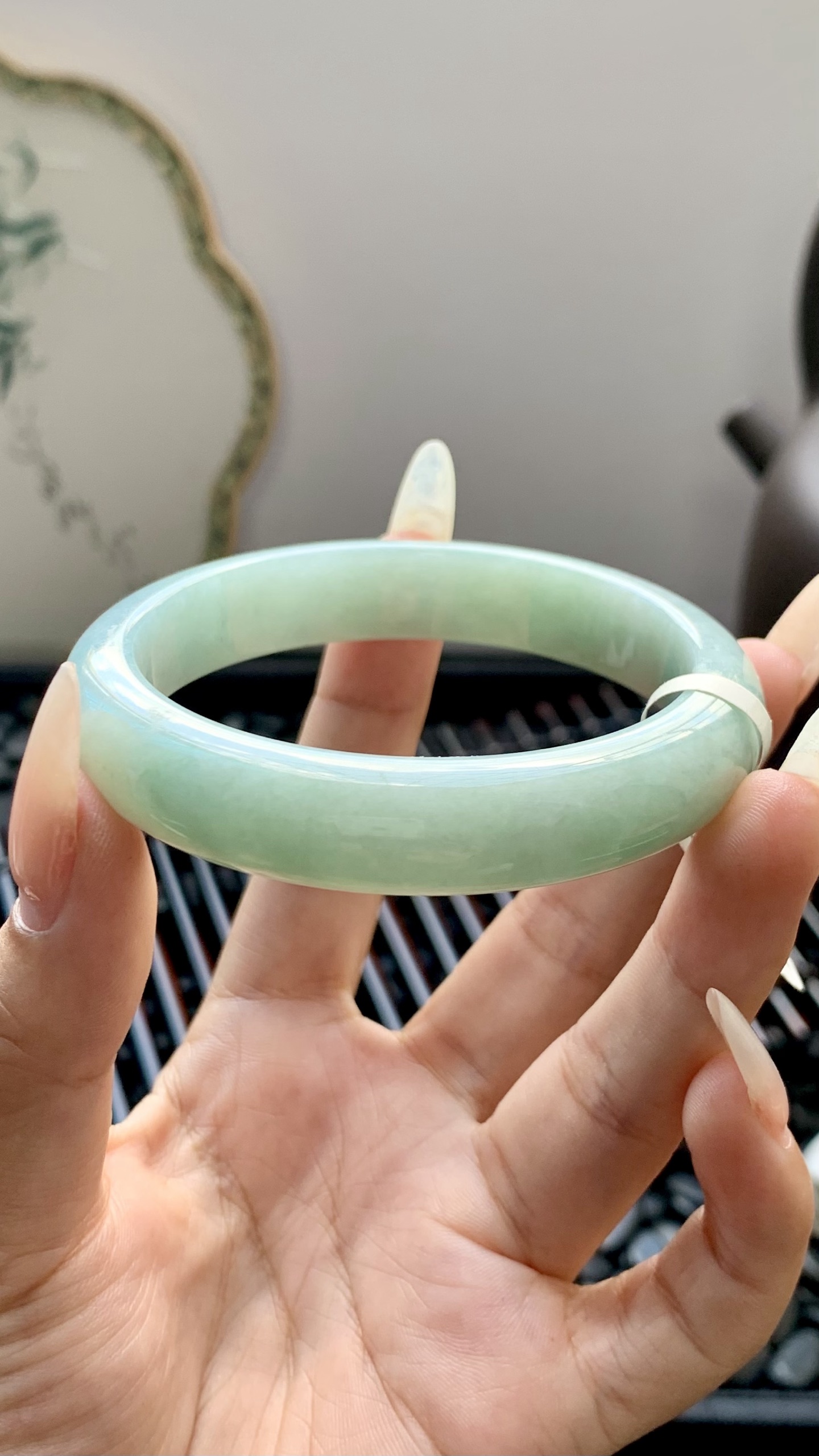 淡油青正圈手镯成品 HYC-640 尺寸：56-12-8