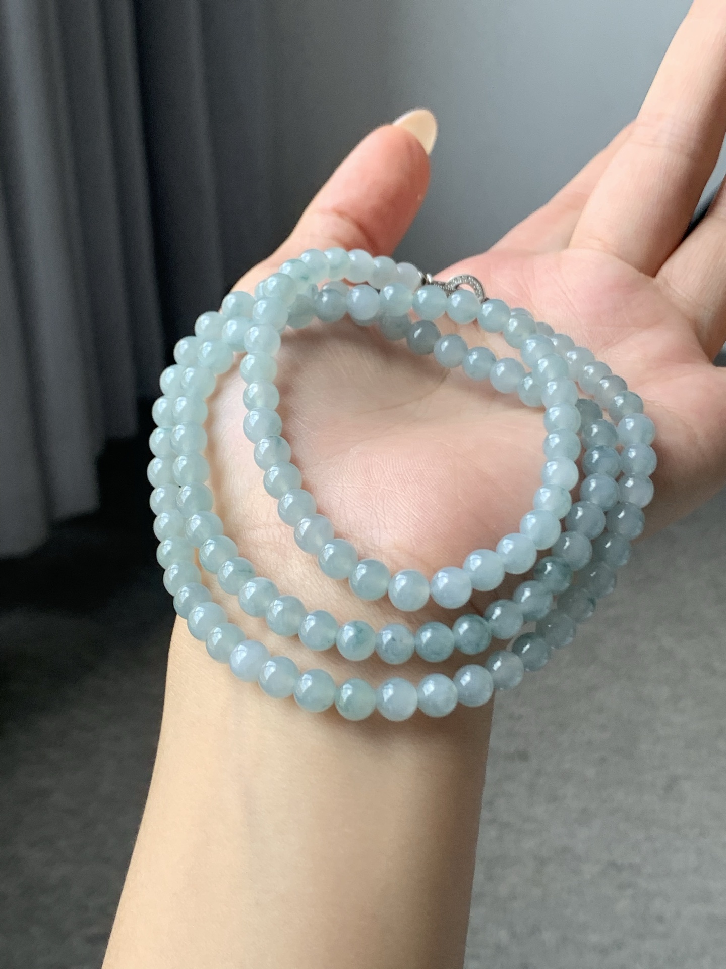 冰蓝飘花项链 色泽亮丽 胶润细腻 尺寸6 颗数115【ZF0923】