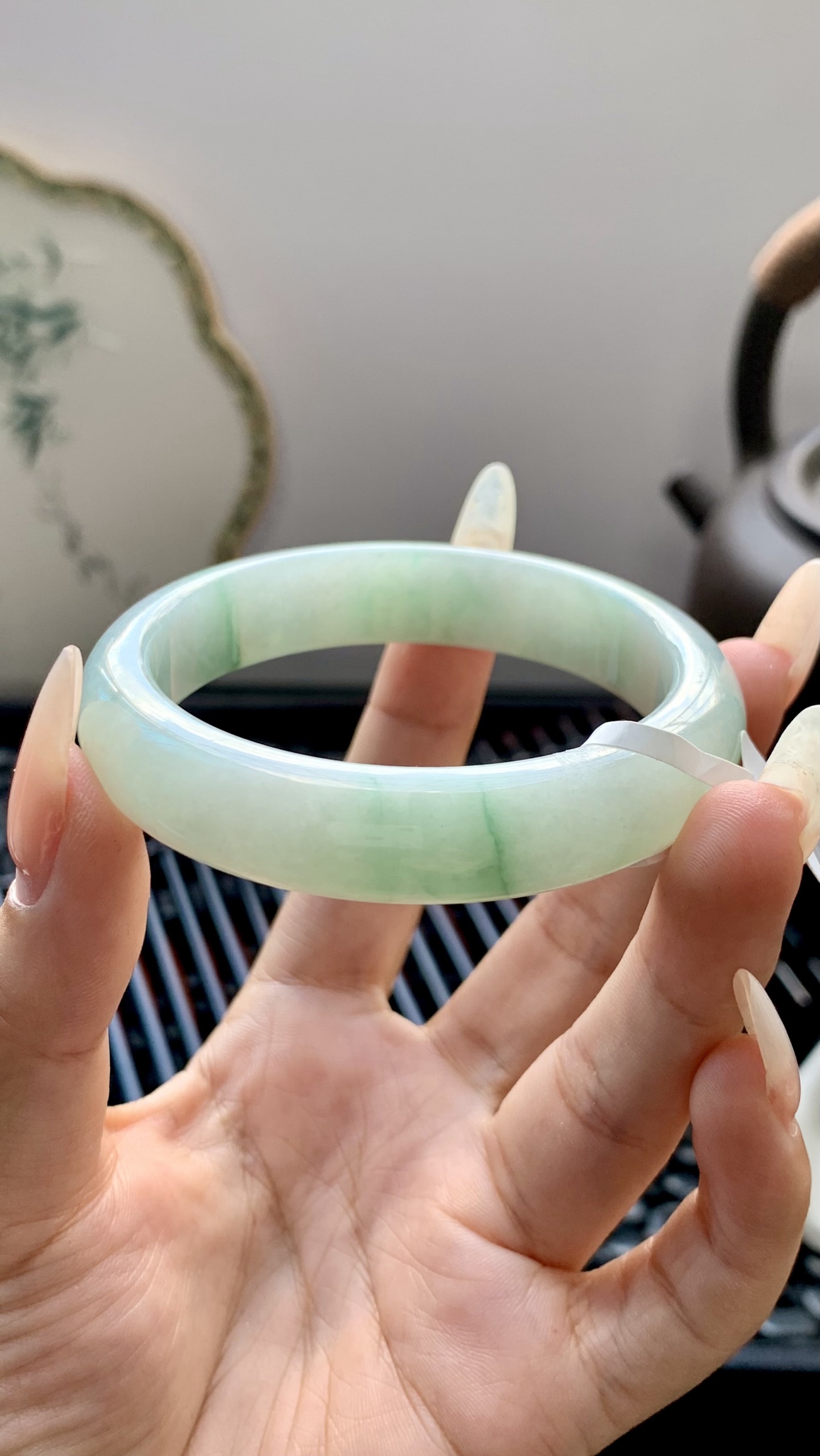 飘花正圈手镯成品 HYY-2481 尺寸：53.5-12.5-8