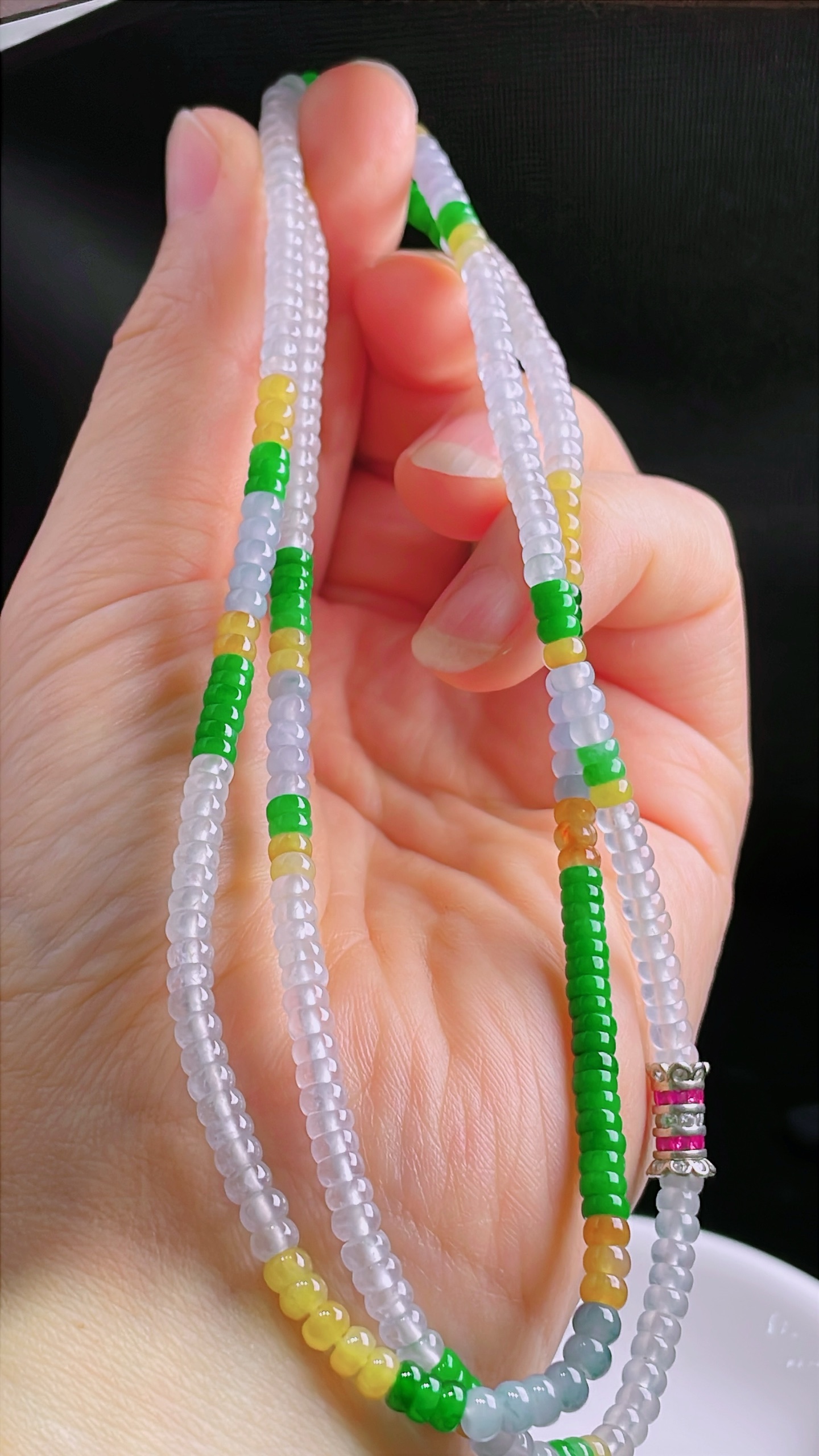 ️冰绿项链珠串，老种起光，细底通透，尺寸：3.8mm0928