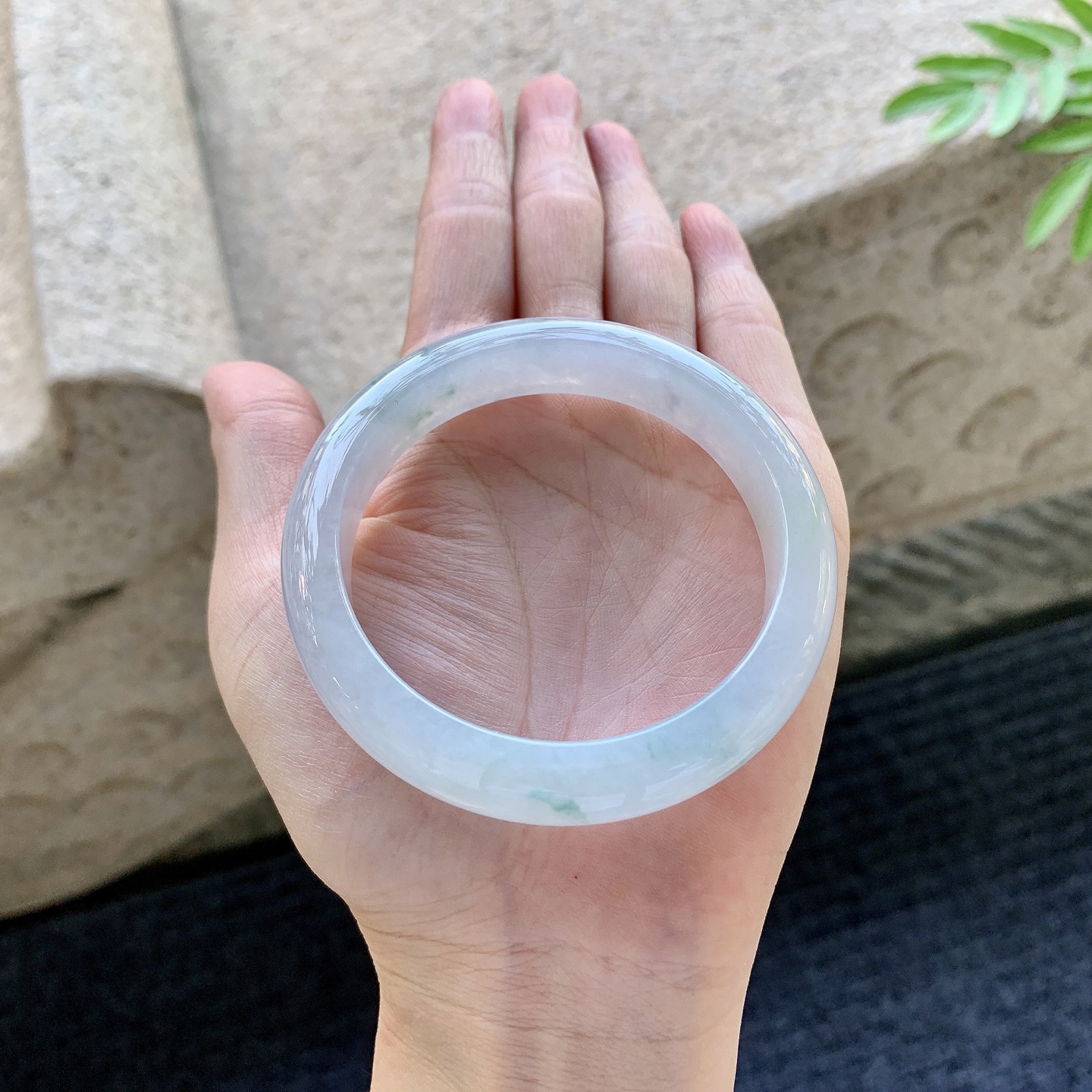 正圈54 55 圈口55.6/12.6/8 编码HJ092901 糯冰粉紫飘花，水润，种老，细腻，打
