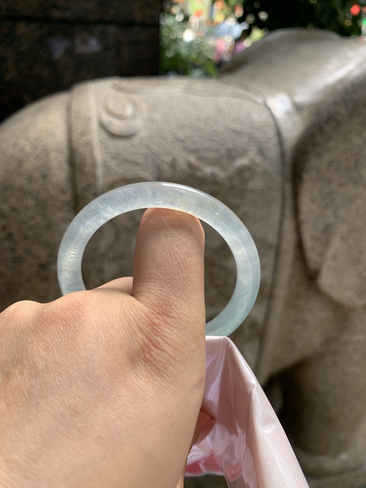 冰蓝圆条 50.5-7-7.3 0928-N1687 打灯纹裂，有矿点