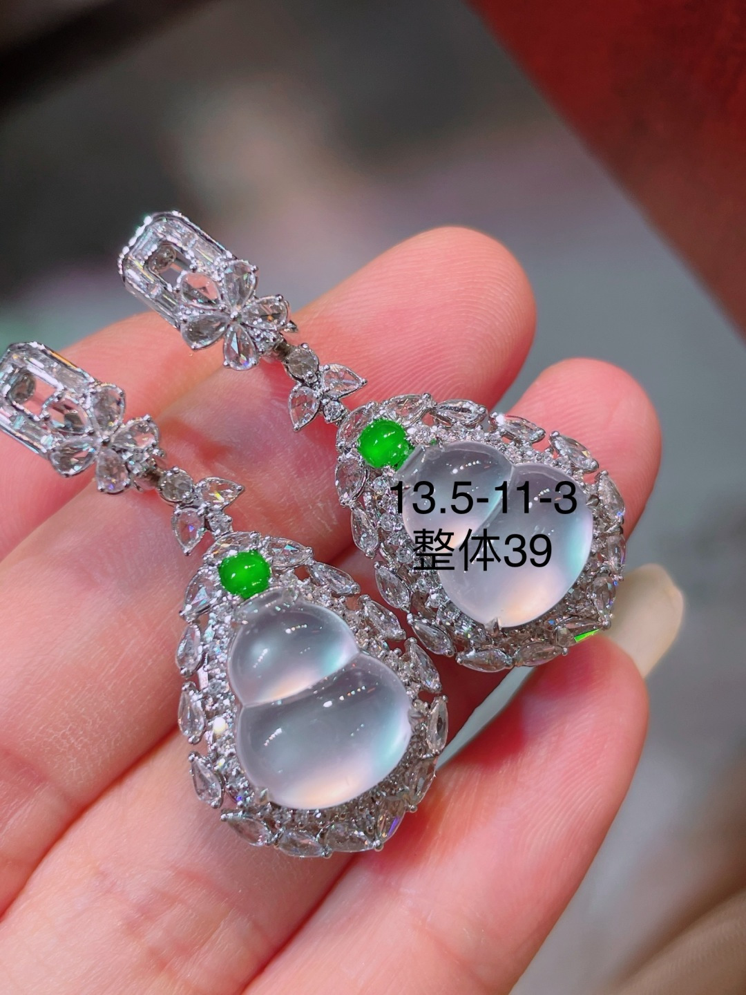 ️葫芦耳坠，晶莹剔透，新颖时尚，无裂，13.5-11-3