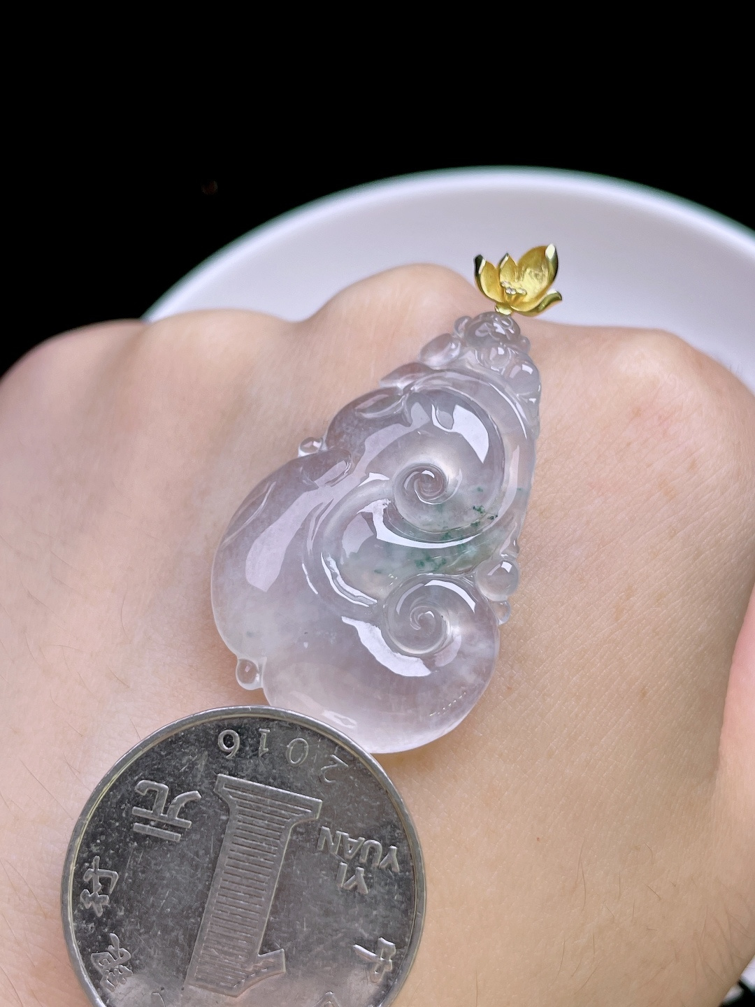 ️ 冰种飘花如意，缅甸，无裂，油润起光，18k金镶嵌 整体：43 裸石：36.4/23.5/4.9