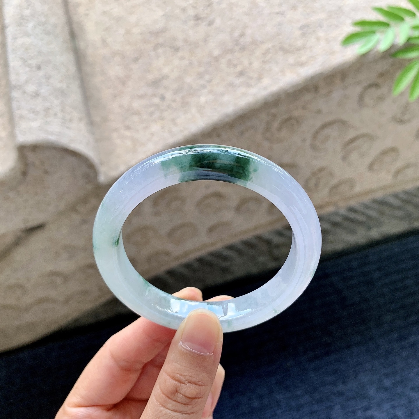 正圈52 53 圈口53.3/10.7/8 编码AN092910 糯冰紫底飘花，水润，种老，细腻，打灯有絮线