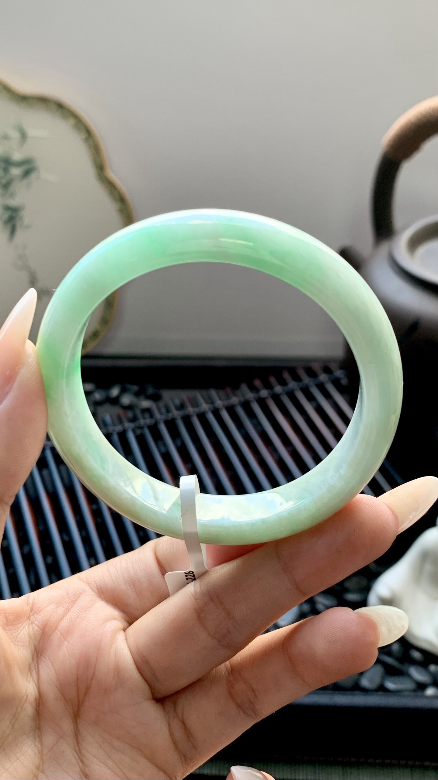 飘绿花正圈手镯成品 B0904-228 尺寸：54-12-8