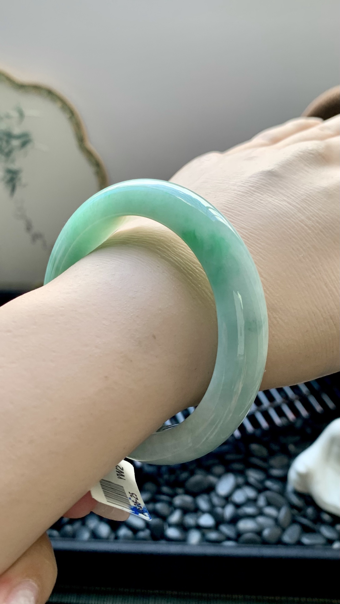 飘绿花正圈手镯成品 A626-25 尺寸：54-11.5-9，A626-25