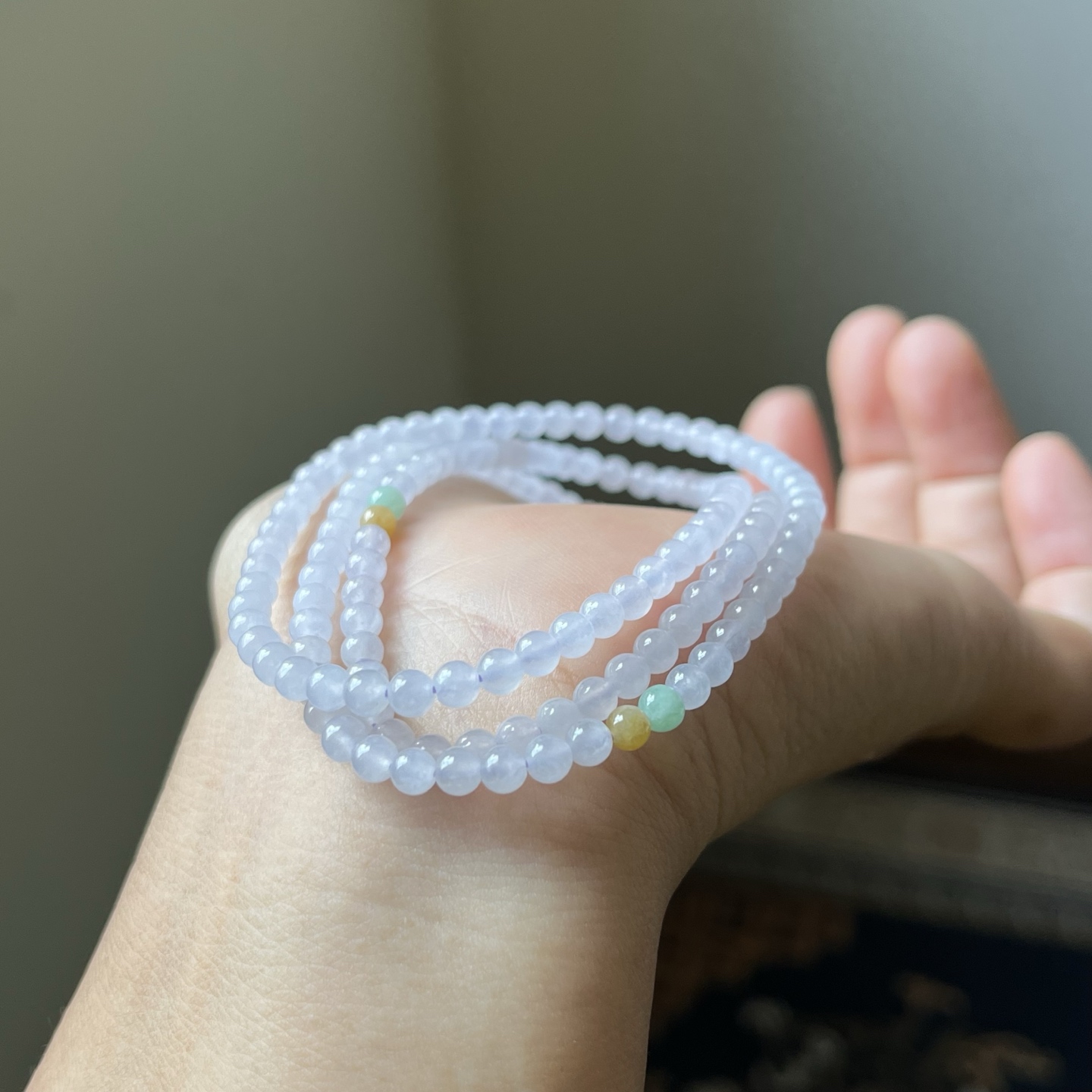 3号，小米珠圆珠项链，淡紫底三彩珠链，种水好，冰透，卡4