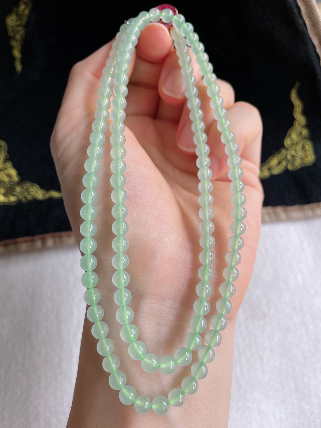 缅甸天然翡翠A货，冰种冰晴底项链，尺寸：5mm118颗。【编3278】
