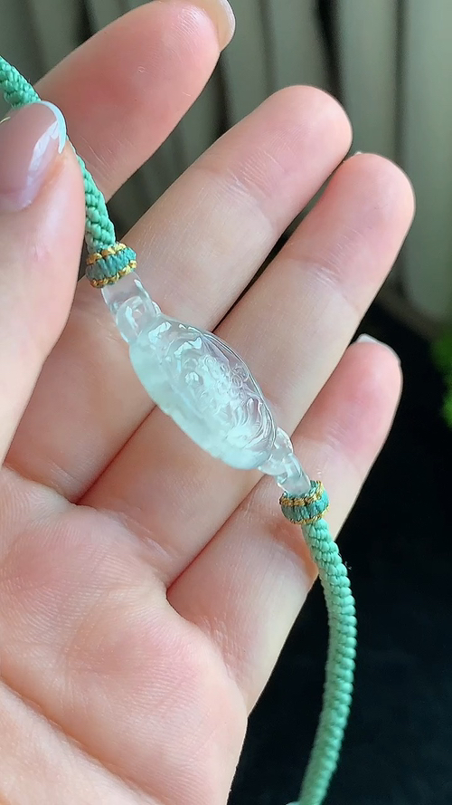 ️天然翡翠，冰莲花手绳 尺寸36-14.3-4.7 aa915