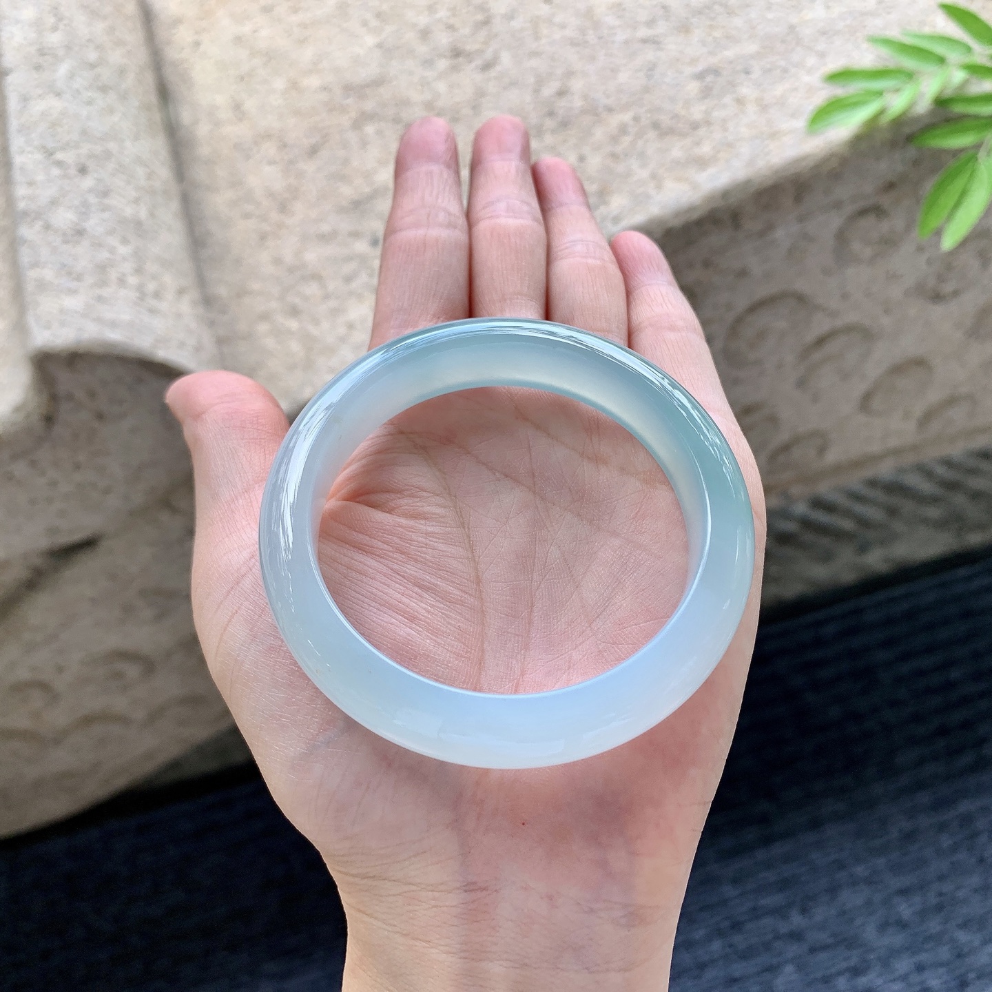 正圈54 55 圈口55/12.3/8.3 编码BA092948 冰糯晴蓝，水润，种老，细腻，有纹线