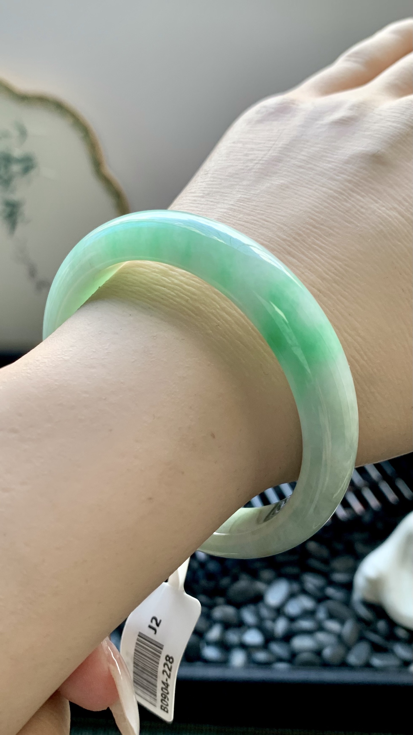 飘绿花正圈手镯成品 B0904-228 尺寸：54-12-8