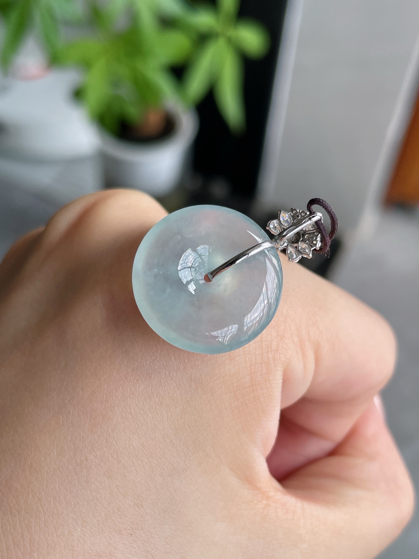 18k金镶冰种晴蓝平安扣, 总26.3-18.6-4.3mm S21