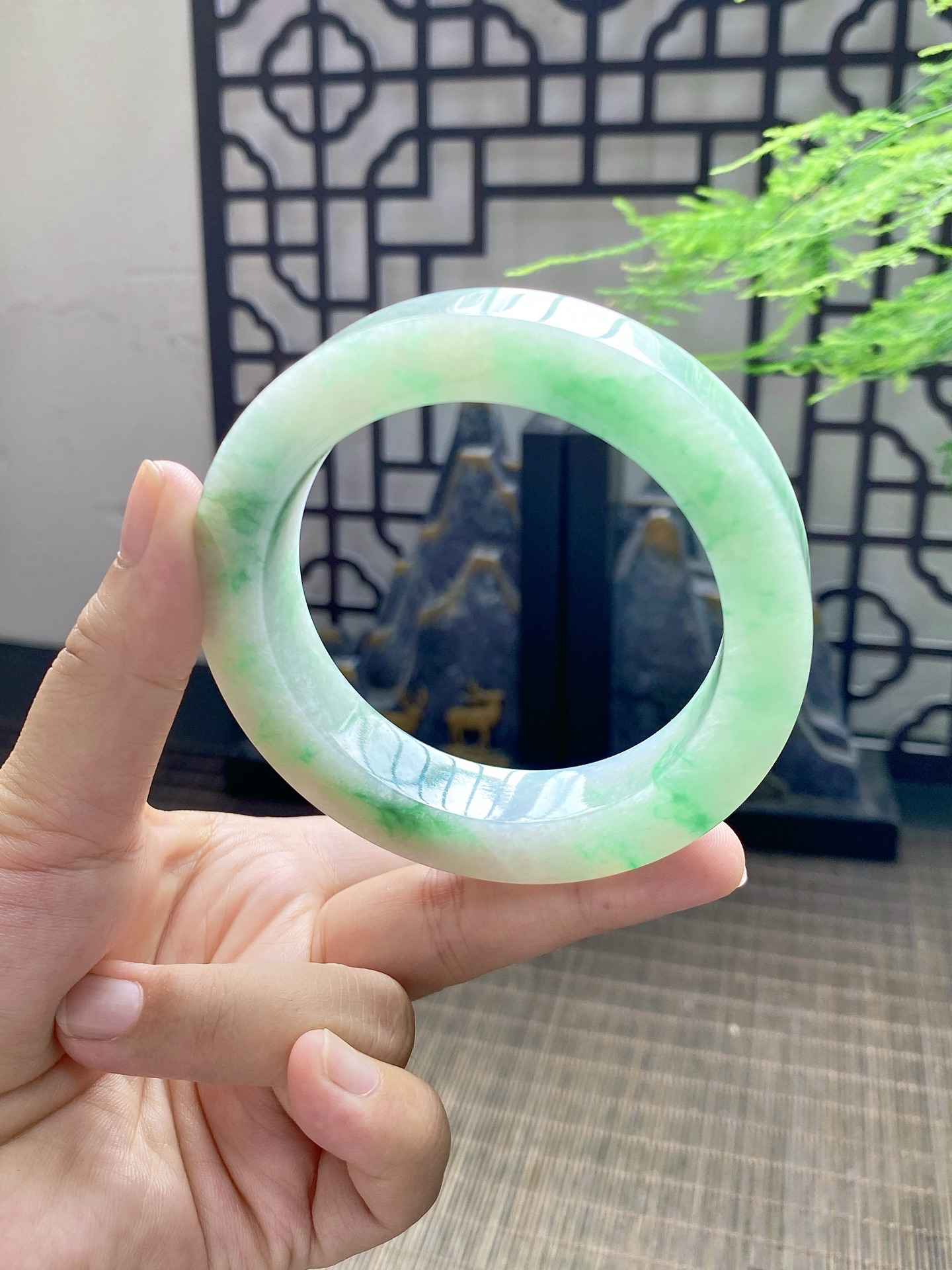 飘绿花手镯胚尺寸60-81-14编号JF1108-3