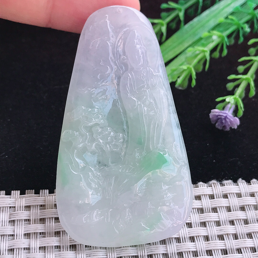 实拍A货翡翠65.6/37.6/5.1老坑冰润飘绿山水观音吊坠翡翠挂件玉牌