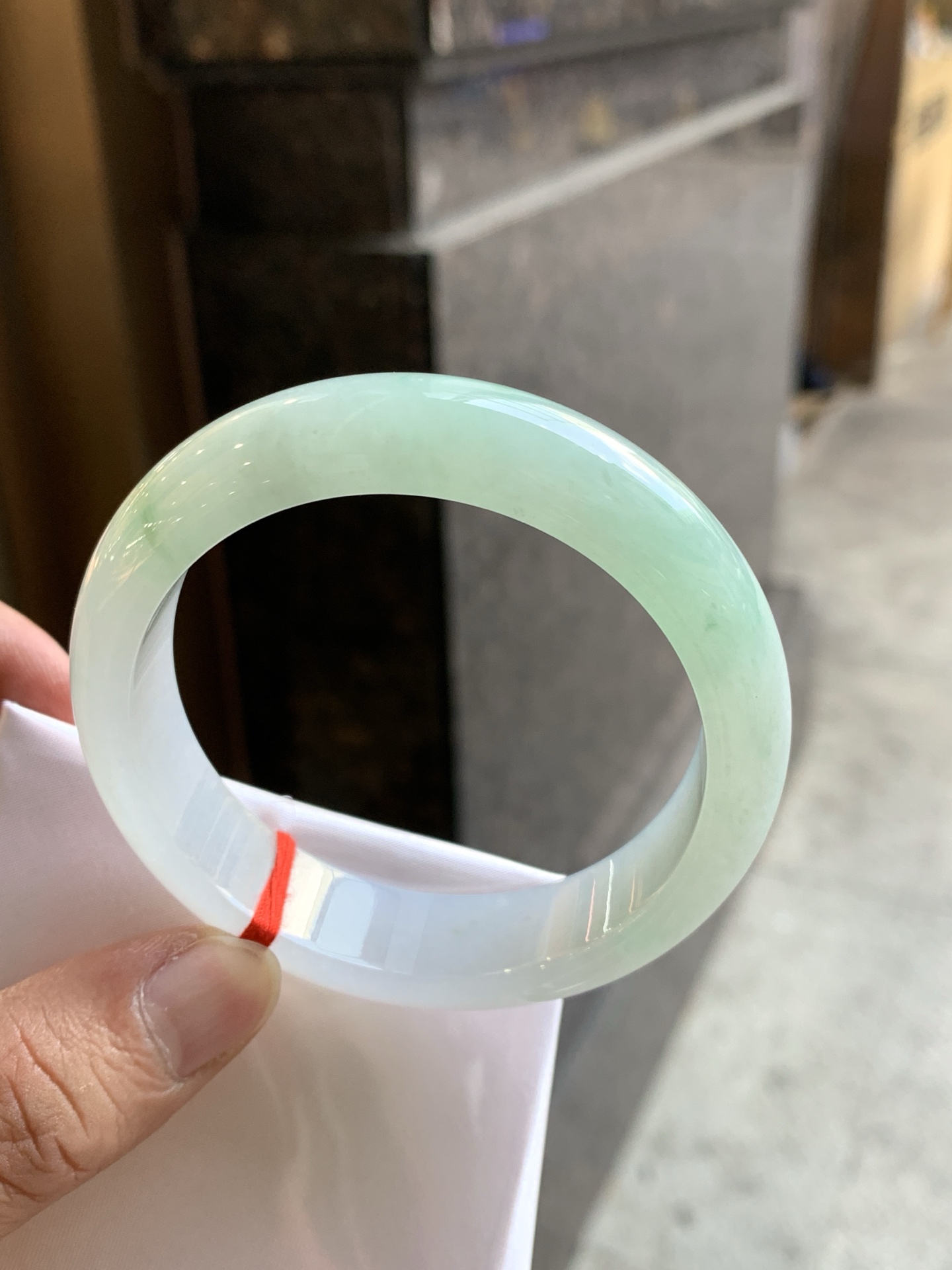 绿花正圈，底装细腻，版型厚实，无裂，一点棉线，0929-N1693