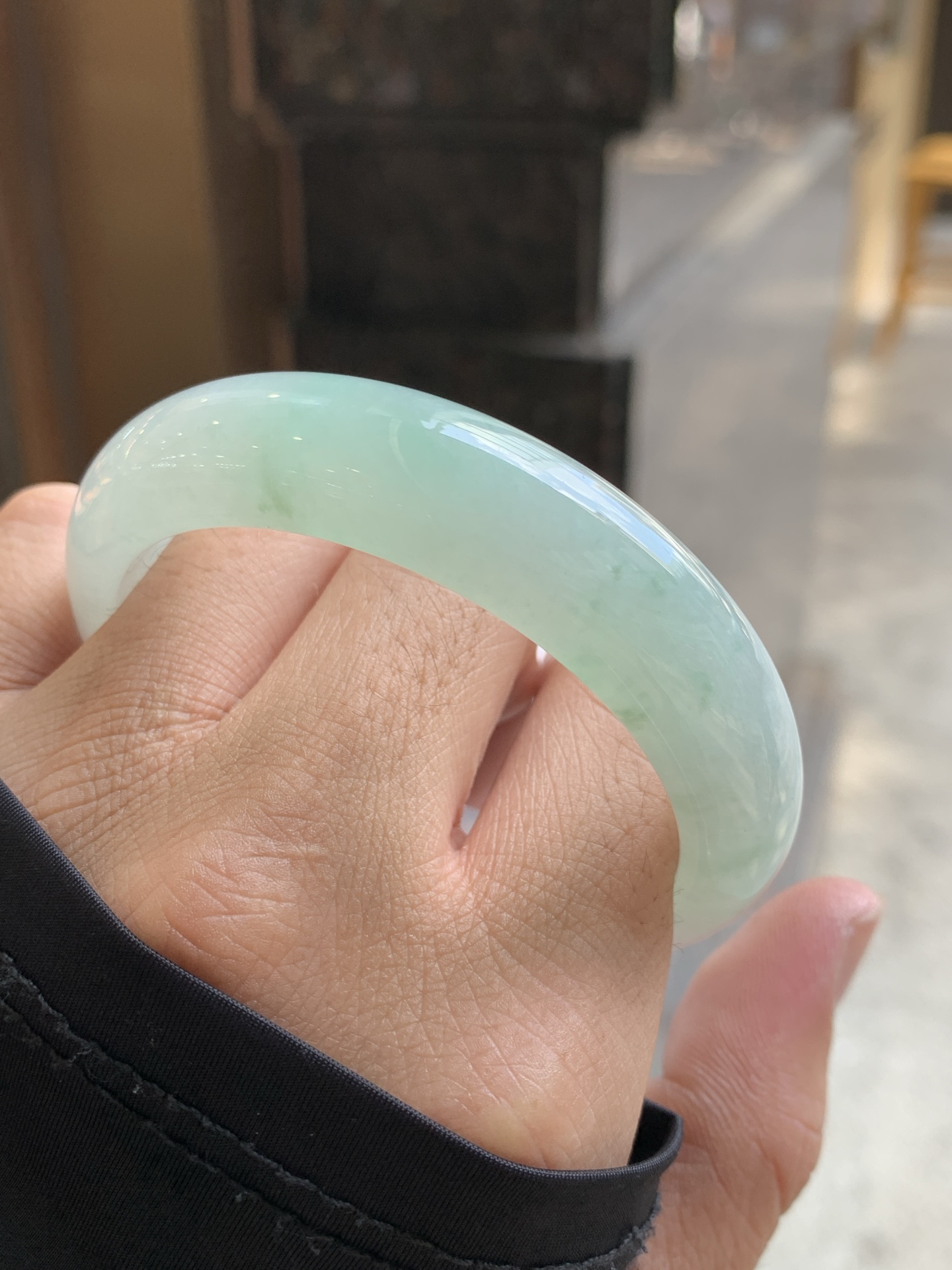 绿花正圈，底装细腻，版型厚实，无裂，一点棉线，0929-N1693