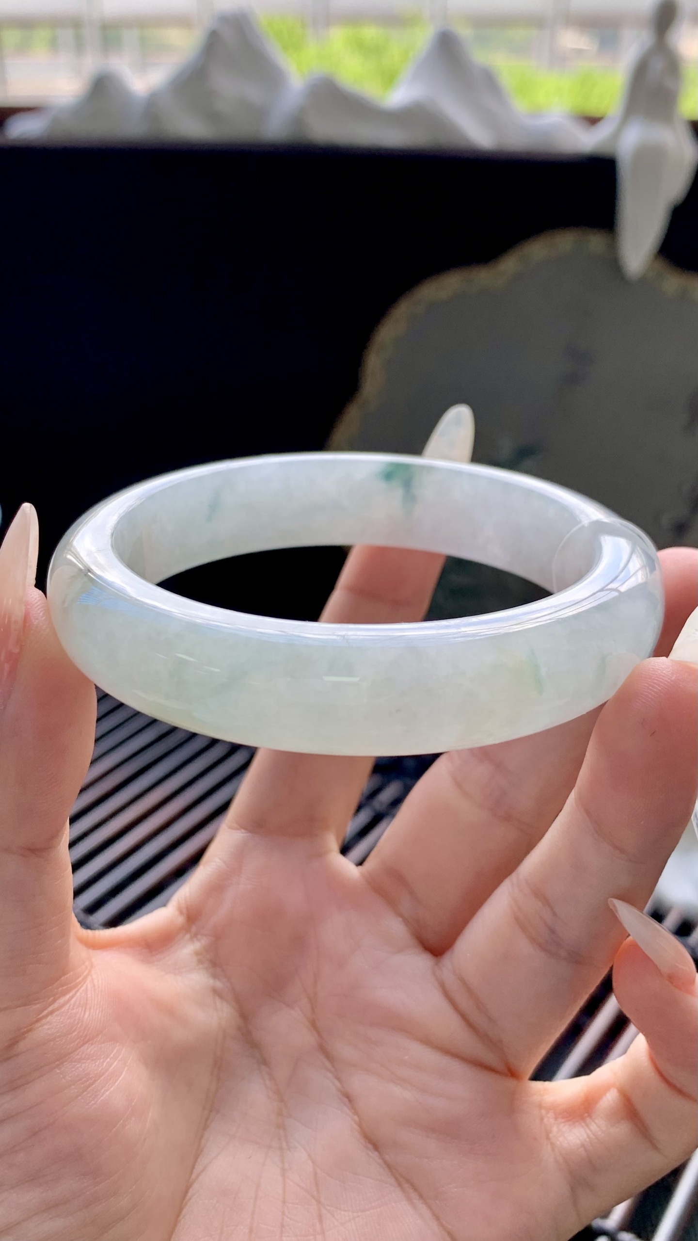 宽版飘花正圈手镯成品 A6928-1 尺寸：58-14-9