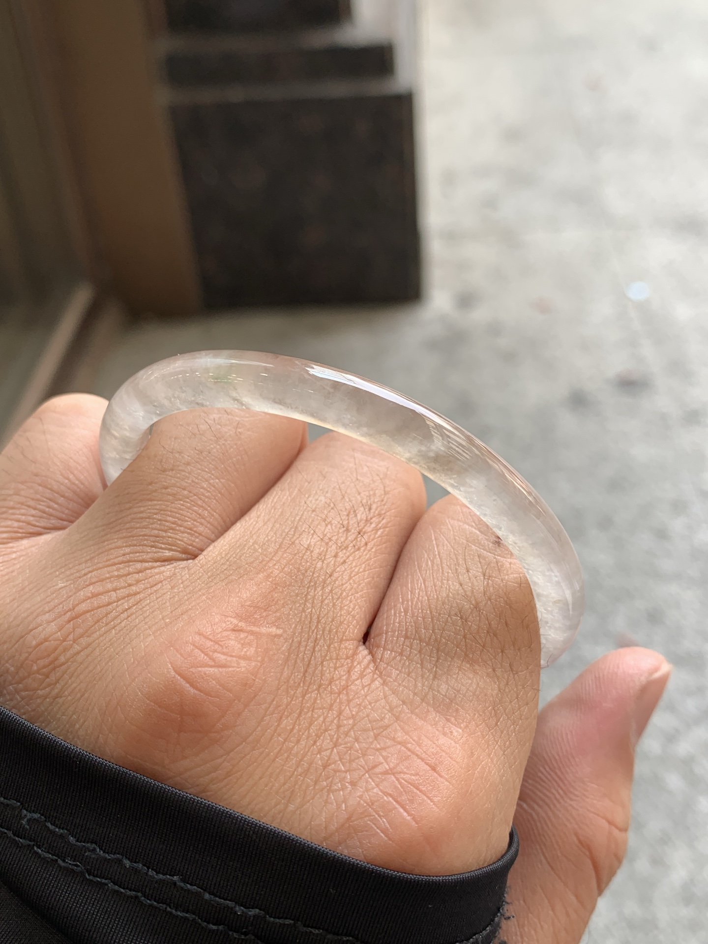 冰茶色贵妃，特色镯，种水冰透起光感，大圈口贵妃，正圈54可戴，无裂，0929-N1620