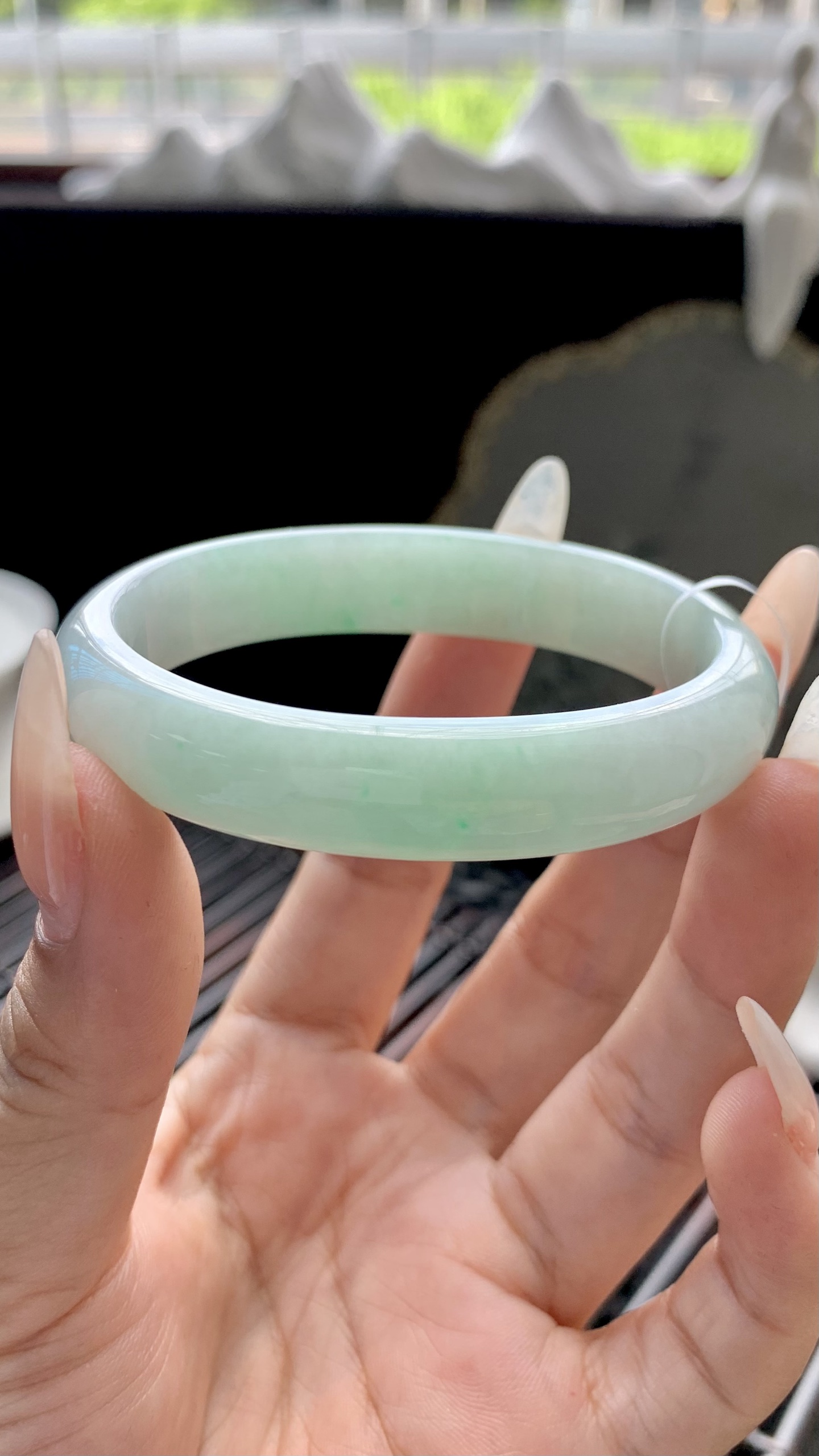 飘绿贵妃手镯成品 B0928-5 尺寸：53-11-7