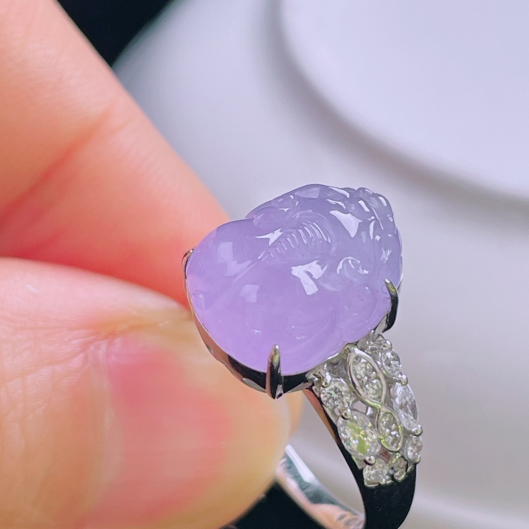️冰紫貔貅，18k镶嵌，老种起光，细底通透，尺寸：裸石13/10.5/3.5mm0929