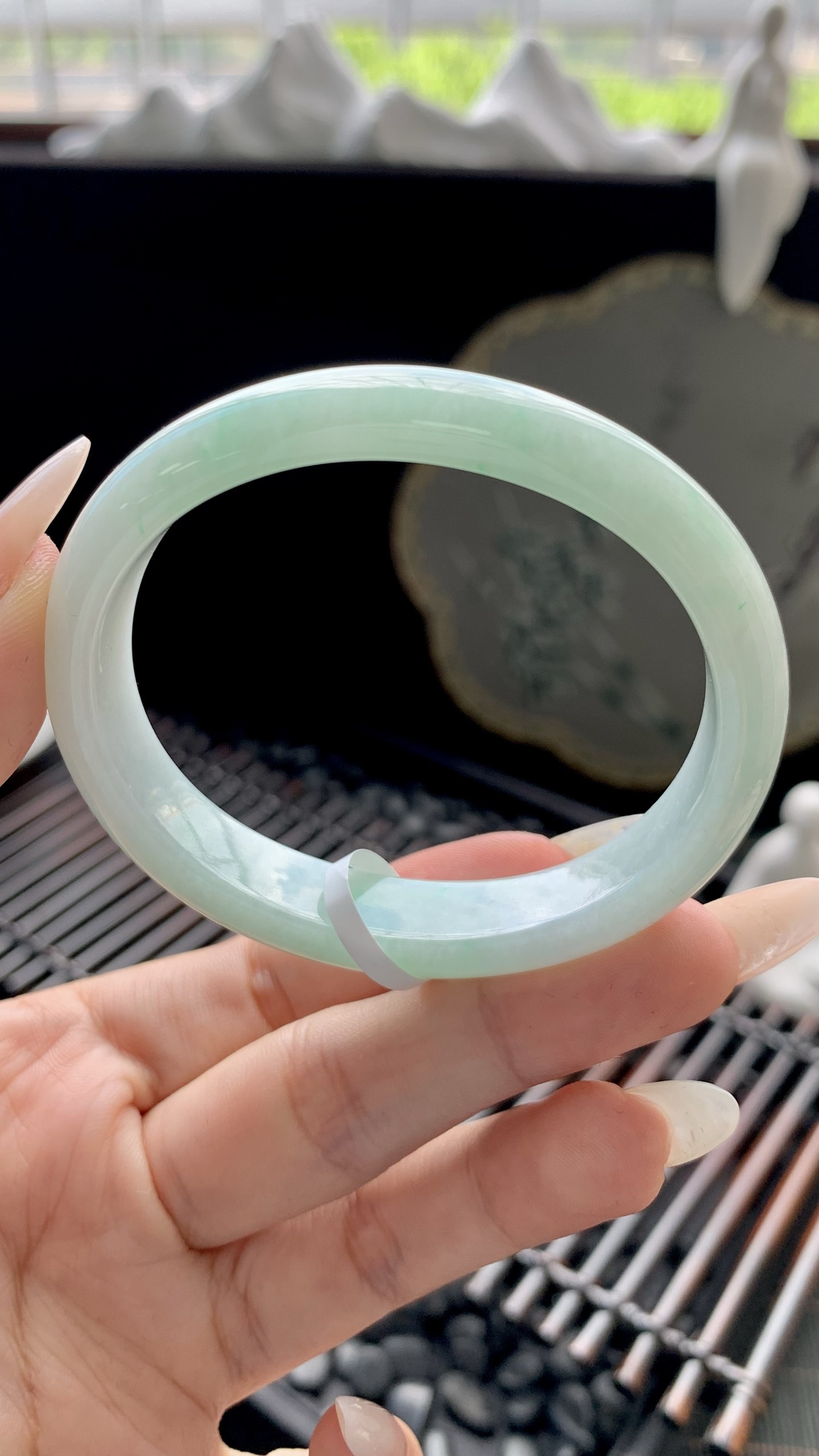 飘绿贵妃手镯成品 B0928-5 尺寸：53-11-7