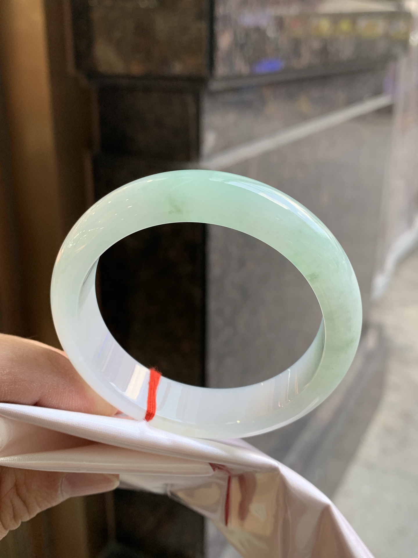 绿花正圈，底装细腻，版型厚实，无裂，一点棉线，0929-N1693