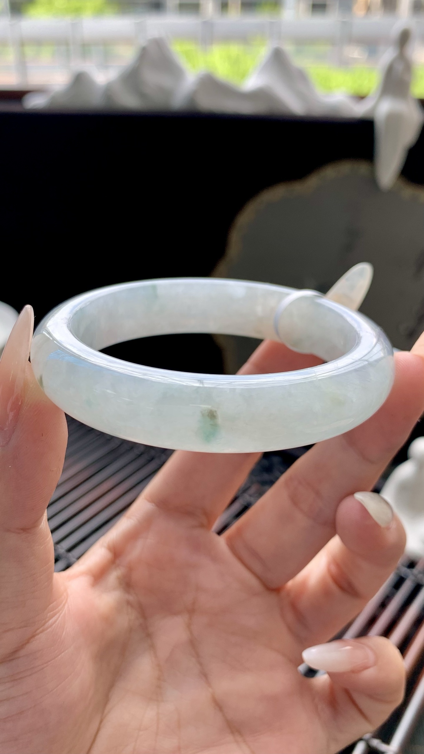 飘花正圈手镯成品 A6928-10 尺寸：52-12-8