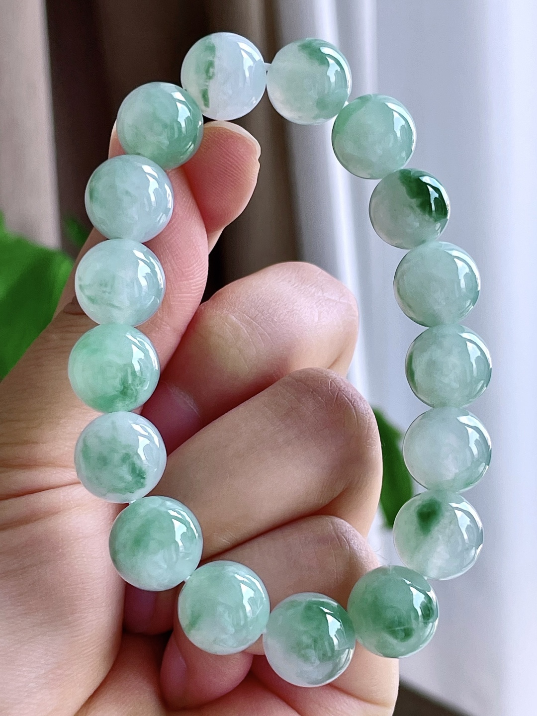 【珠子】飘花手链圆珠珠子手链 【说明】缅甸 性比高 【尺寸】12.2mm 【重量】54克