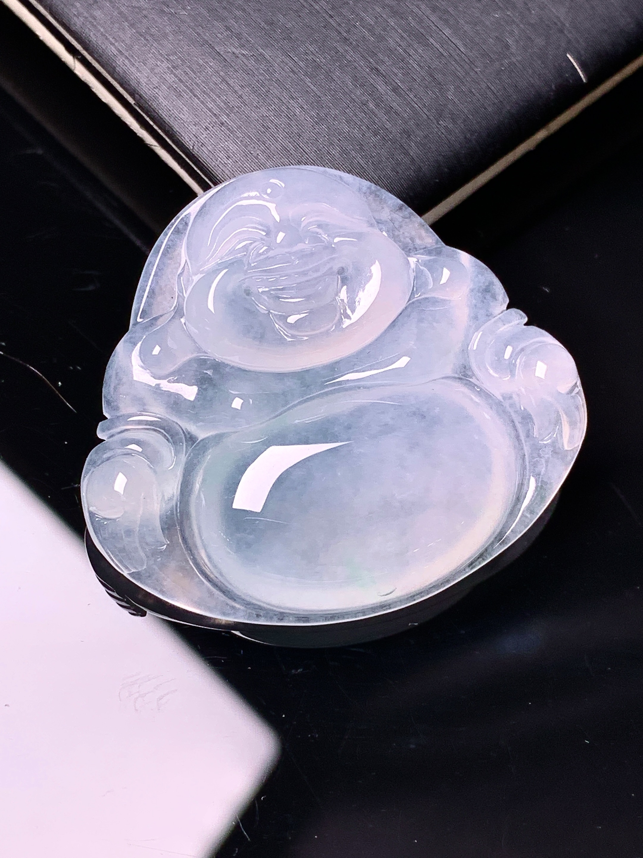 冰种佛公吊坠 玉质细腻 色泽艳丽清新 水润亮眼 整体尺寸30.8*34*6 d1