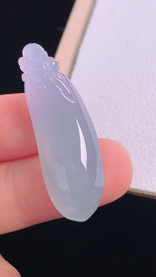 ️冰紫福瓜，无裂，尺寸:34.8-11.7-6.8mm 26